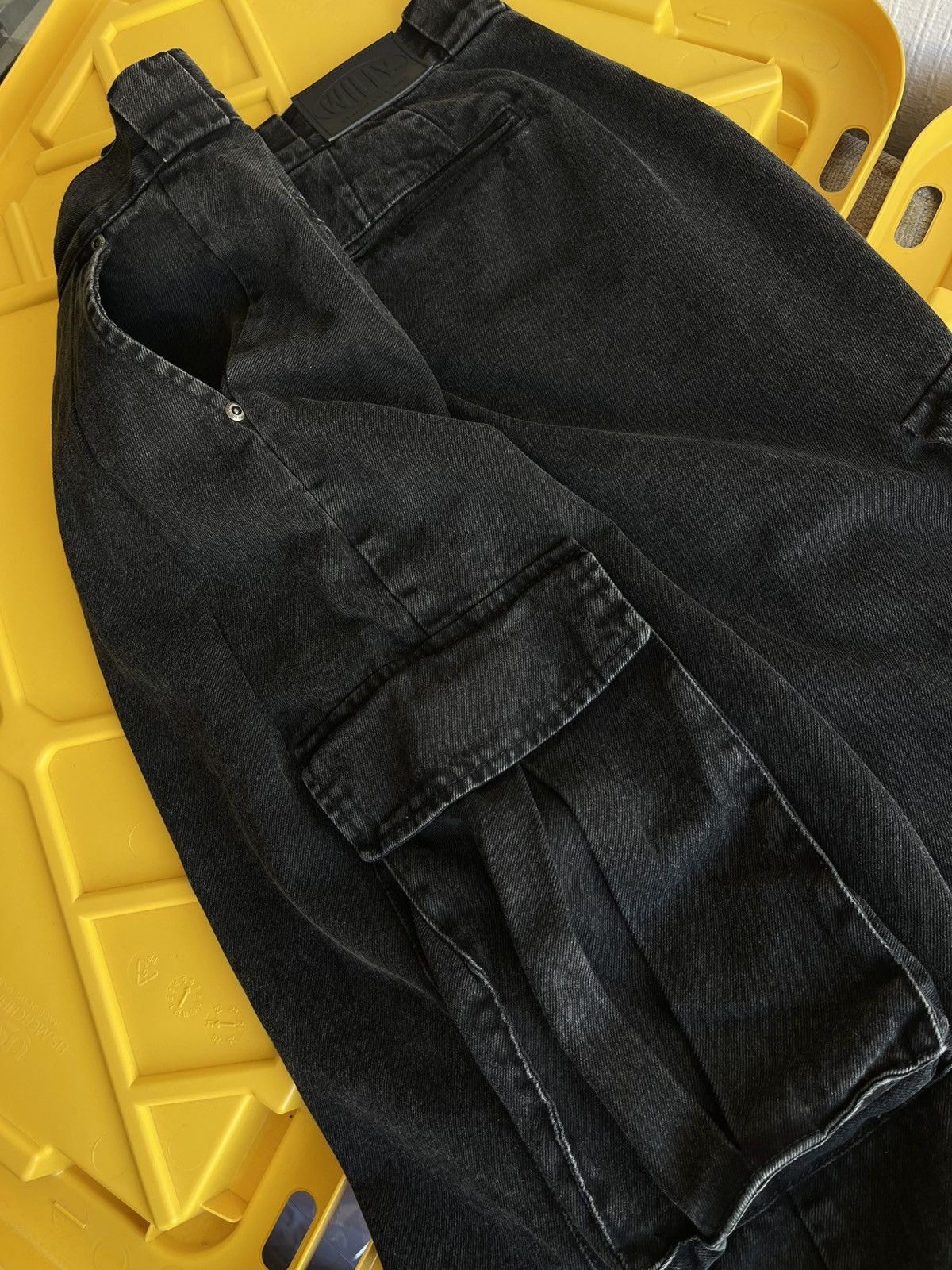 Willy Chavarria WILLY CHAVARRIA DENIM CARGO PANTS Size US 32 / EU 48 - 6 Thumbnail