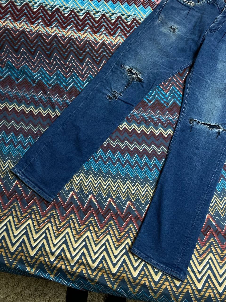 Tommy Hilfiger Tommy Hilfiger logo blue jeans vintage Y2K streetwear Size US 33 - 8 Thumbnail