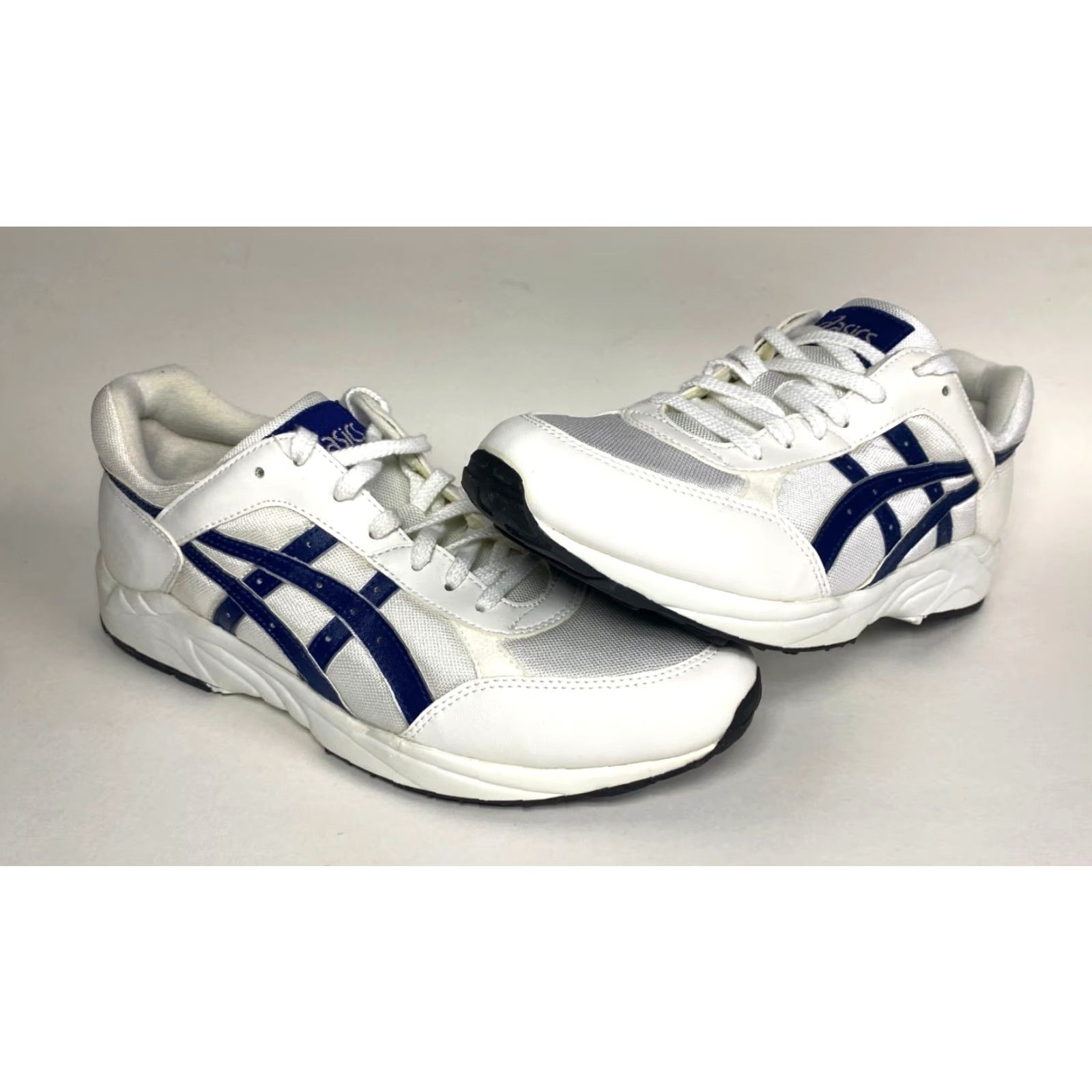Asics VINTAGE ASICS Shirt Men NOS 90s Gel TN690 Run 1 White Navy Size US 10 Sneakers Size US 10 / EU 43 - 6 Thumbnail