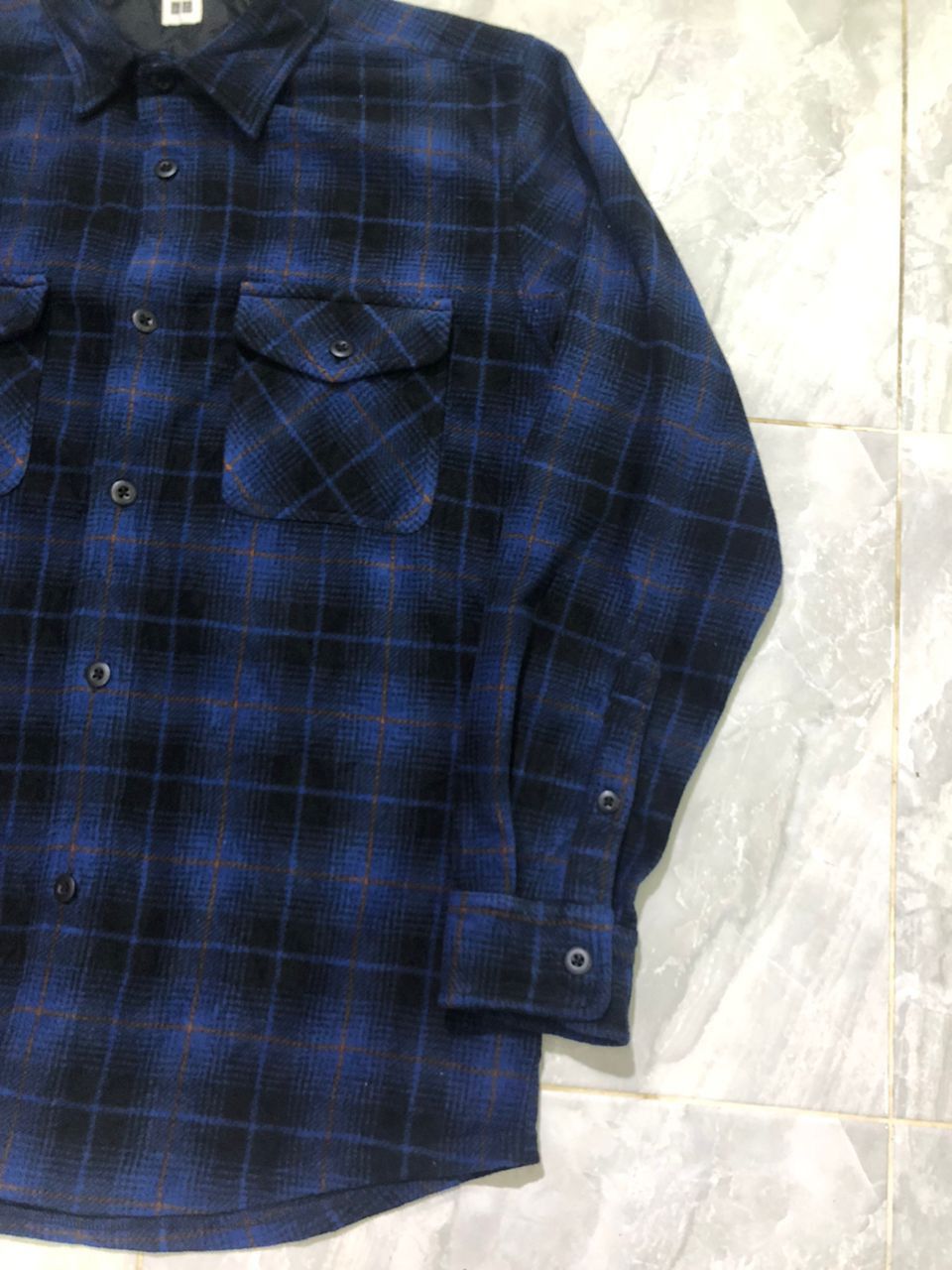 Japanese Brand × Uniqlo Uniqlo Blue Tartan Button-ups Fleece Shirt Size US XL / EU 56 / 4 - 4 Thumbnail