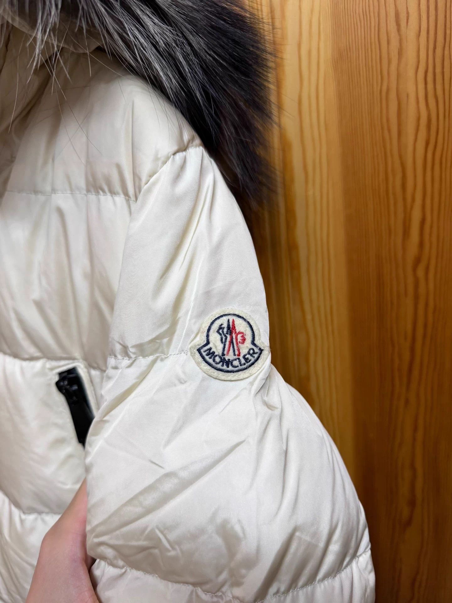 Moncler Moncler Aphrotiti women's cream mid-length down coat 2 Size M / US 6-8 / IT 42-44 - 3 Thumbnail
