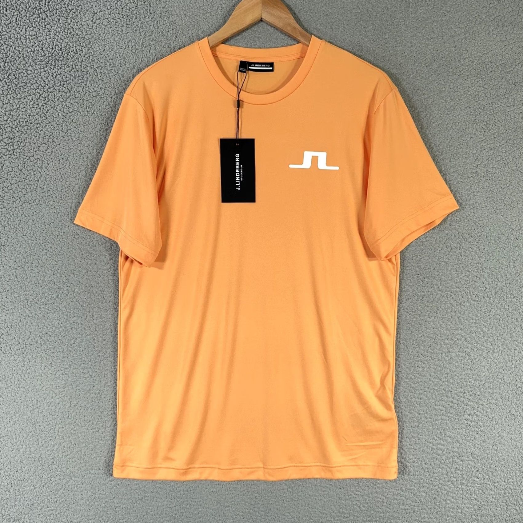J.Lindeberg J.Lindeberg Shirt Mens M Mock Orange Ade T Shirt Performance Golf Athletic Shirt Short Sleeve Crew Neck Polyester Jersey Size US M / EU 48-50 / 2 - 2 Thumbnail