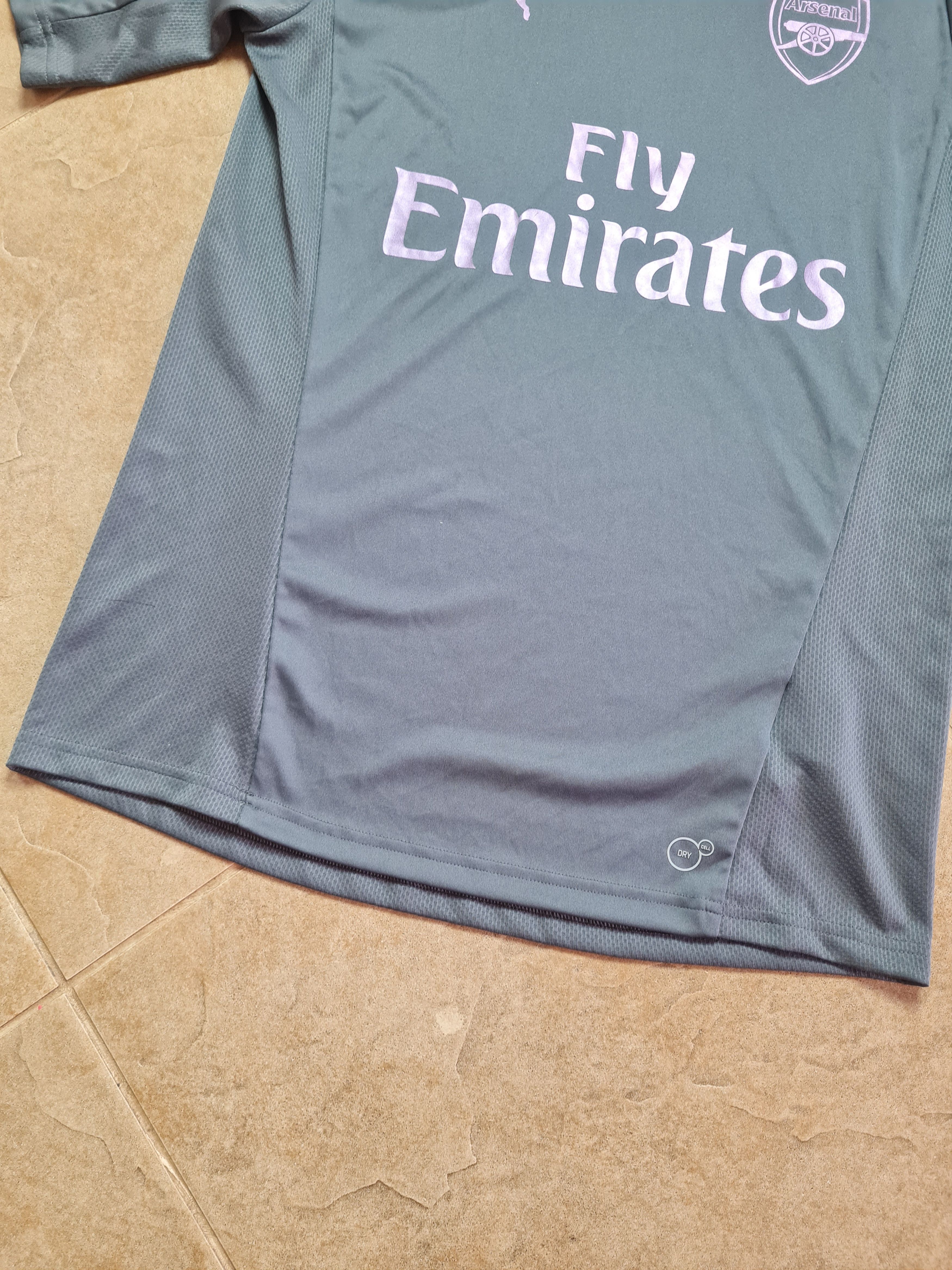 Puma Puma Arsenal Grey Training Football Training Jersey Soccer Size US M / EU 48-50 / 2 - 6 Thumbnail