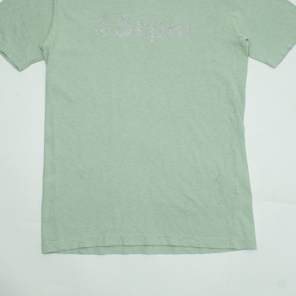 45rpm *NoTariff 45rpm Glitter Single Stitch Tee Size M / US 6-8 / IT 42-44 - 5 Thumbnail