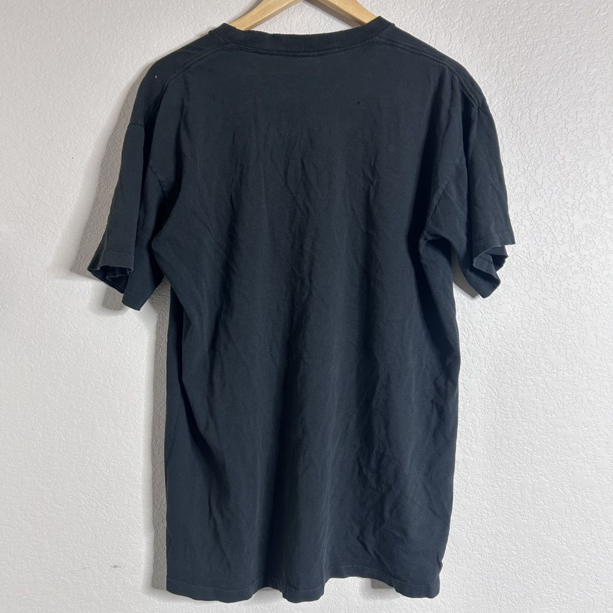 Hanes × Vintage Vintage duke faded black blank tee shirt Size US L / EU 52-54 / 3 - 2 Thumbnail