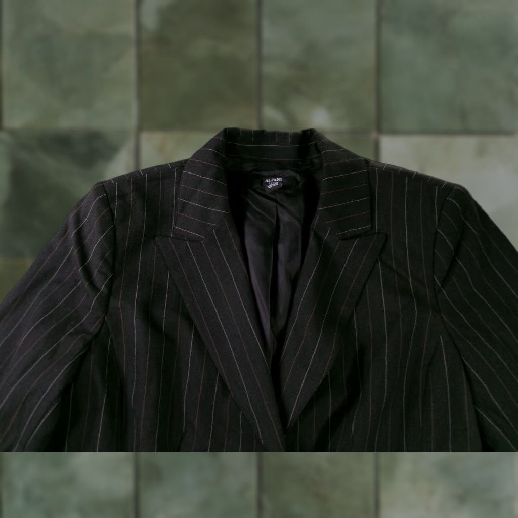 Alfani Alfani Blazer Womens 12P Black Pinstripe Petite Two Button Career Slim Jacket Size XL / US 12-14 / IT 48-50 - 1 Thumbnail