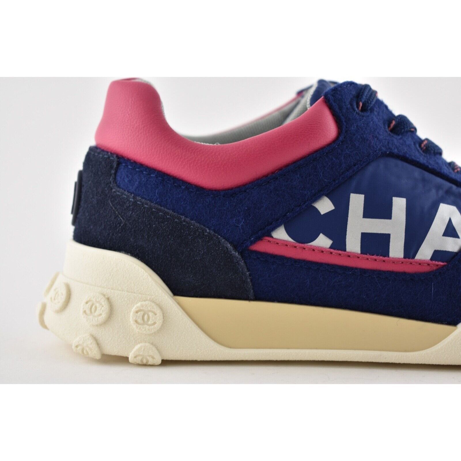 Chanel 18K CC Silver Logo Lace Up Tie Low Top Trainer Sneaker 35 Size US 5 / IT 35 - 4 Thumbnail