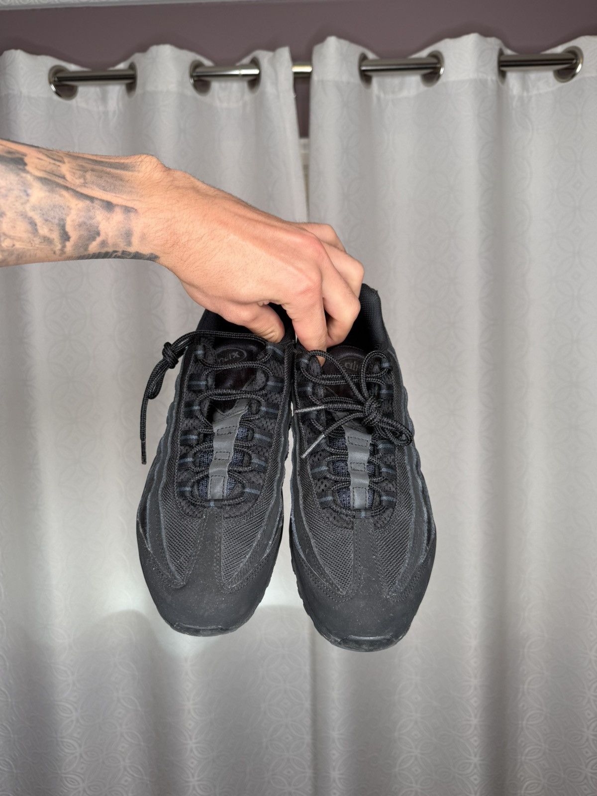 Nike Nike Airmax 98 Size US 7.5 / EU 40-41 - 2 Thumbnail