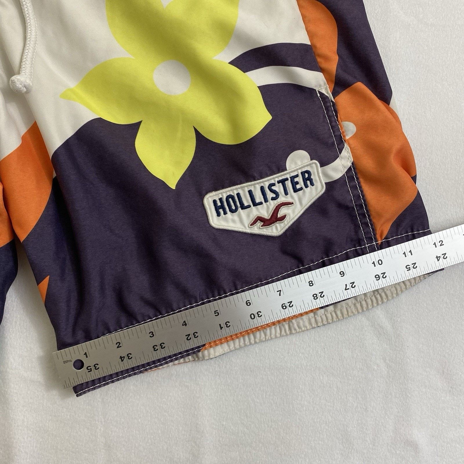 Hollister Hollister Men's Swim Shorts Mens M Tropical Drawstring Size US 32 / EU 48 - 8 Thumbnail