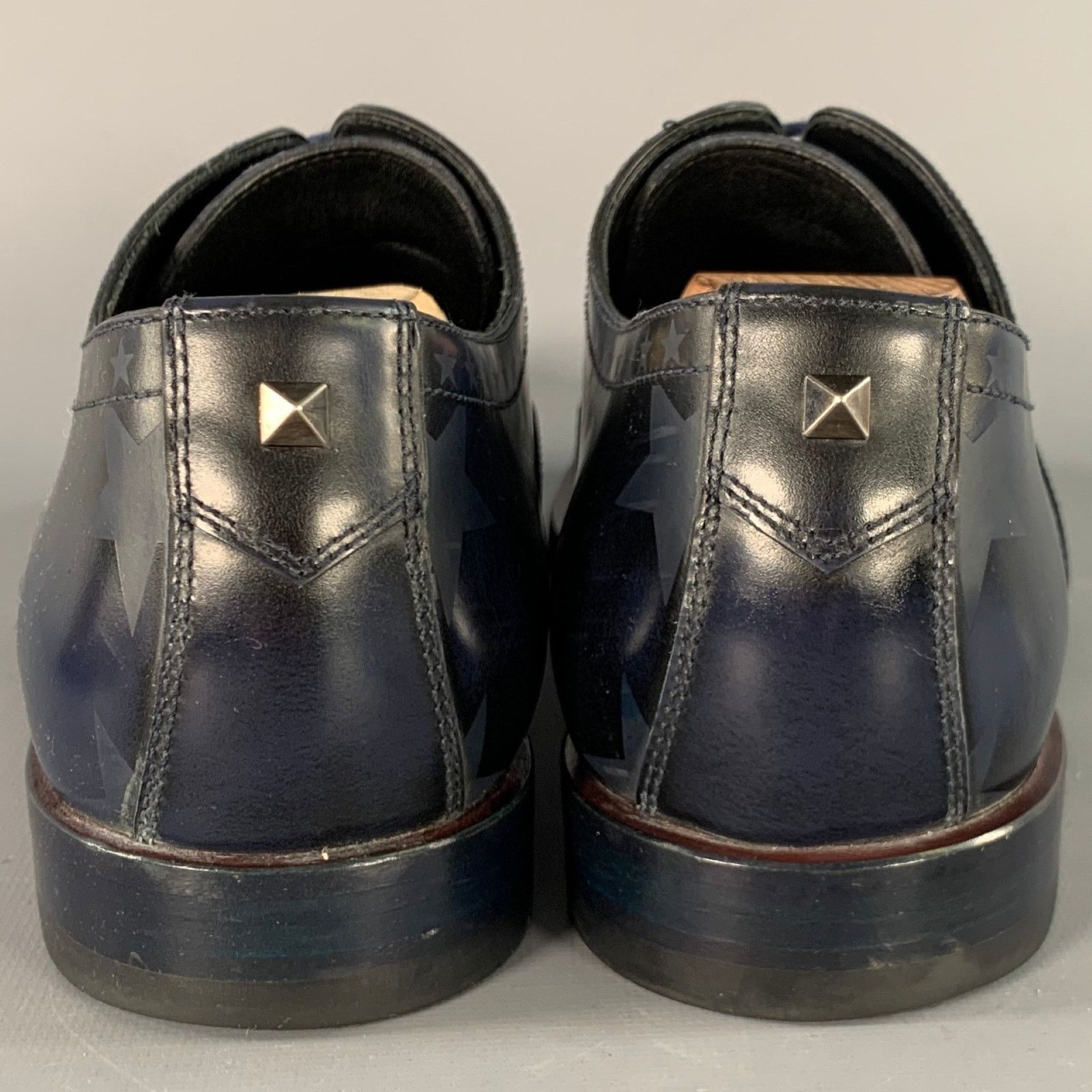 Valentino Size 7.5 Navy Embossed Stars Leather Oxford Lace-Up Shoes Size US 7.5 / EU 40-41 - 3 Thumbnail