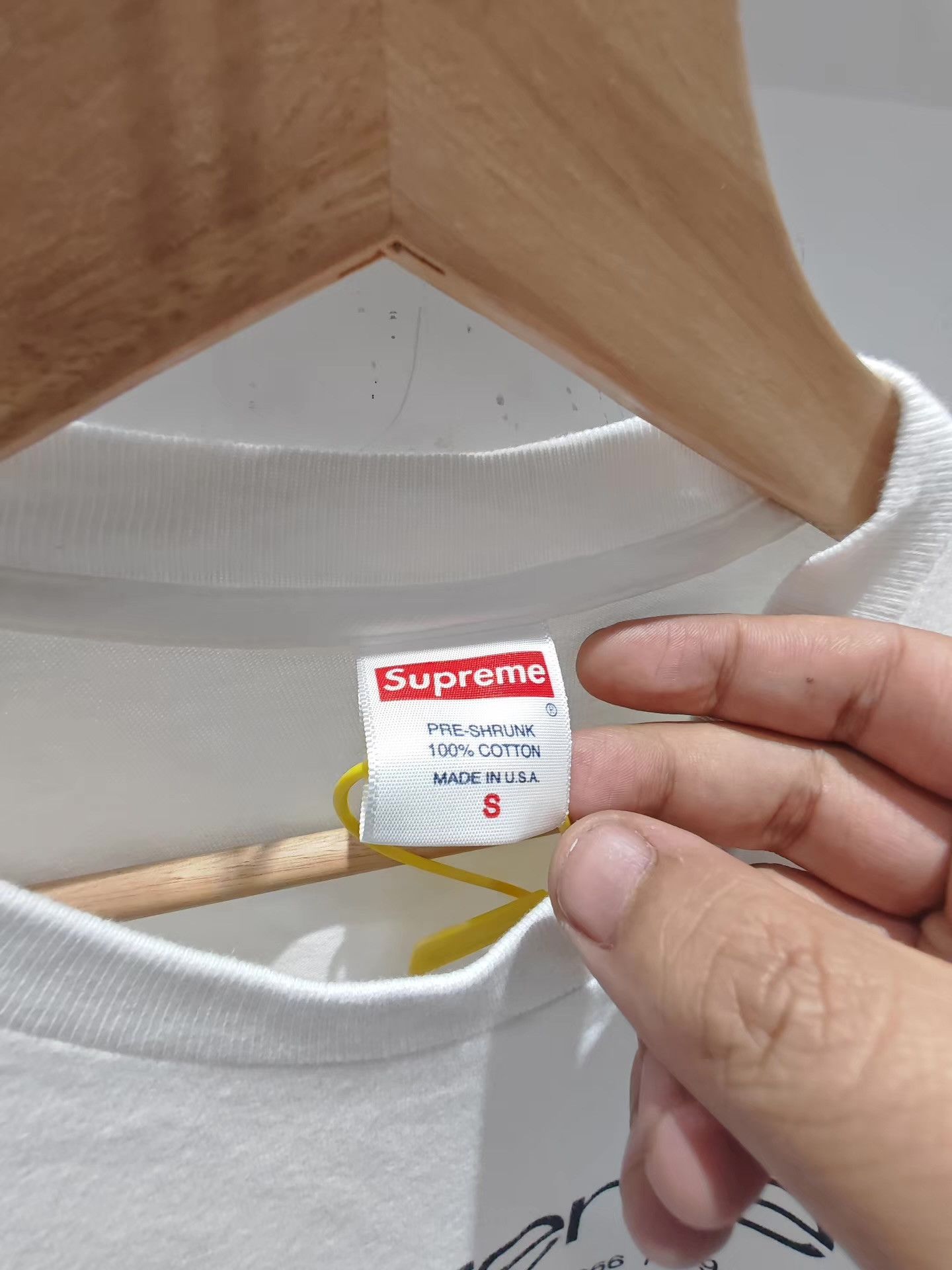 Supreme Supreme SS20 Classic Logo Short Sleeve Tee Q15 Size US S / EU 44-46 / 1 - 2 Thumbnail