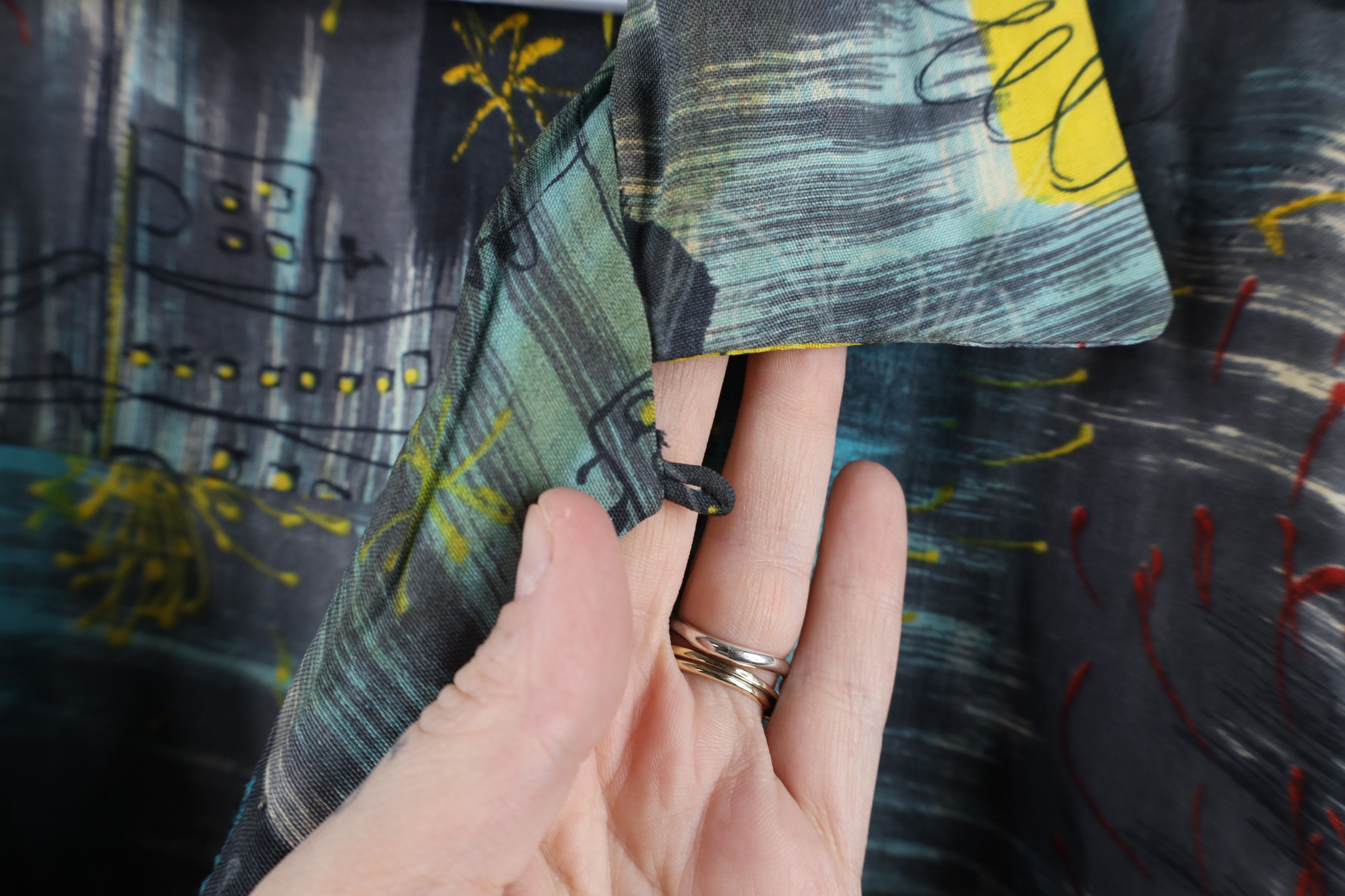 Vintage Vintage Y2K Millennium Looped Collar Silk Button Shirt Size US L / EU 52-54 / 3 - 9 Thumbnail