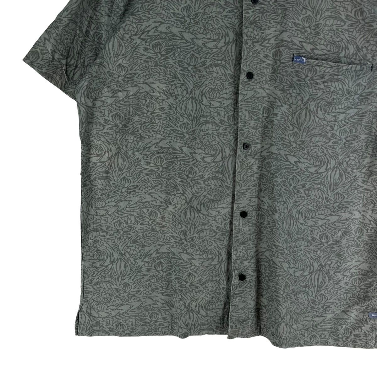 Other 🔥VINTAGE HAWAII SHIRT BUTTON UPS T&C SURF DESIGN Size US L / EU 52-54 / 3 - 6 Thumbnail