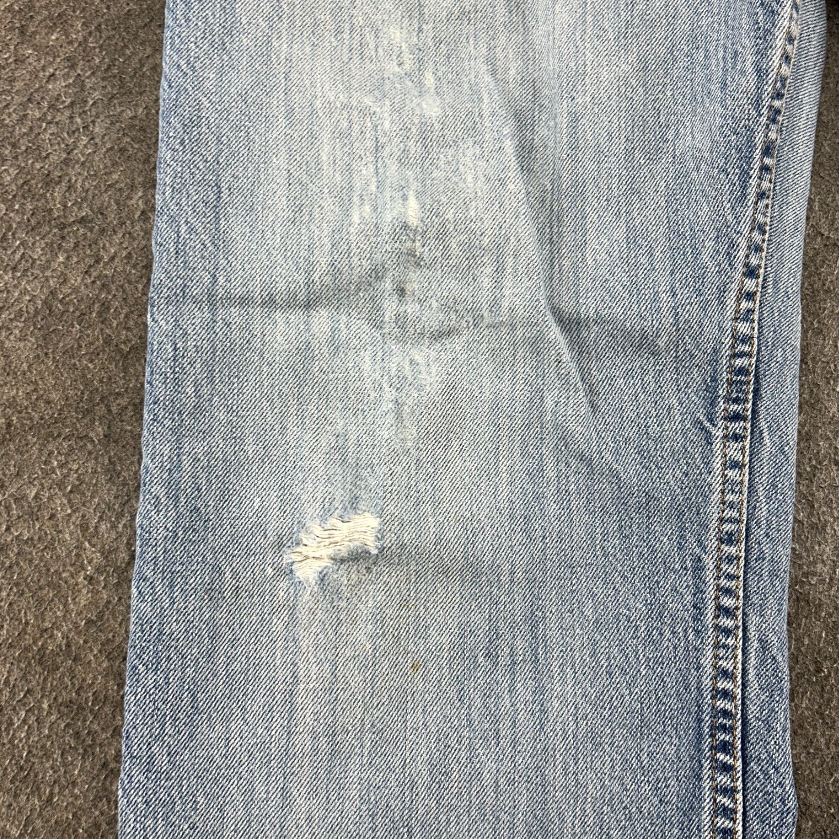 Abercrombie & Fitch VINTAGE Abercrombie Jeans Mens 34x29 Blue Bootcut Distressed READ HEMMED USA 90s Size US 34 / EU 50 - 5 Thumbnail