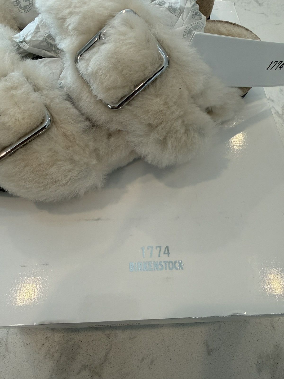 Birkenstock Birkenstock 1774 Arizona Shearling Sandals Size US 8 / IT 38 - 8 Thumbnail