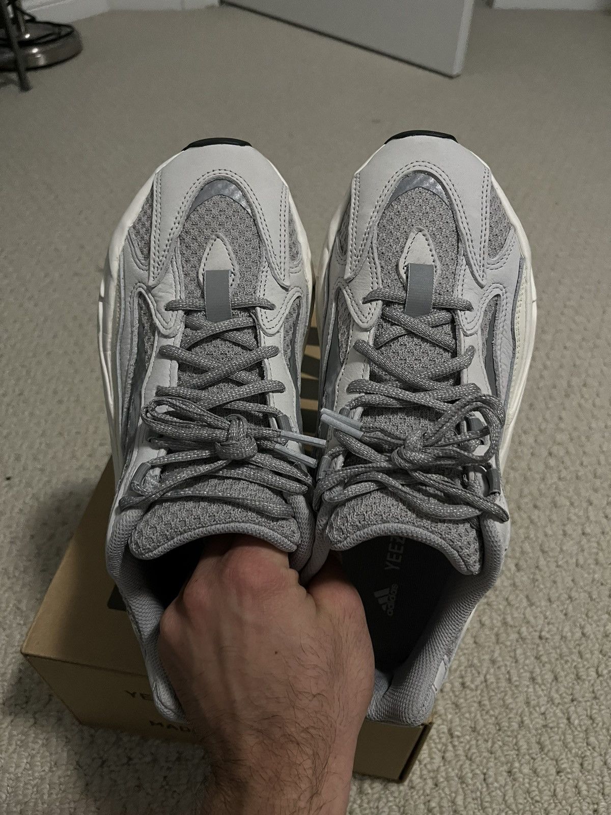 Adidas × Kanye West Yeezy 700 Static Size US 10.5 / EU 43-44 - 6 Thumbnail