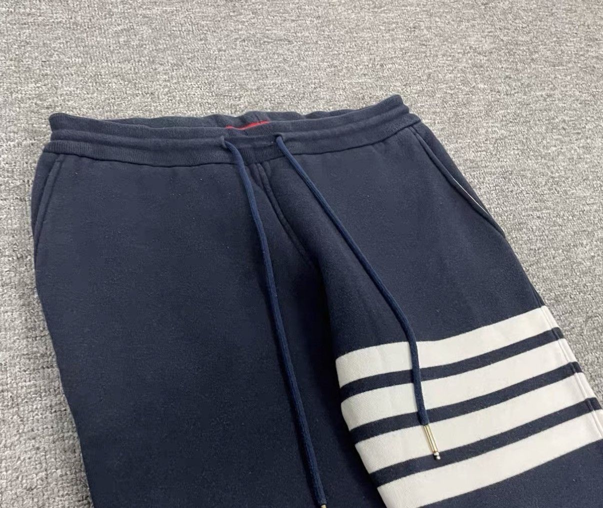 Thom Browne Thom Browne Four-Stripe Sweatpants J16 Size US 38 / EU 54 - 5 Thumbnail