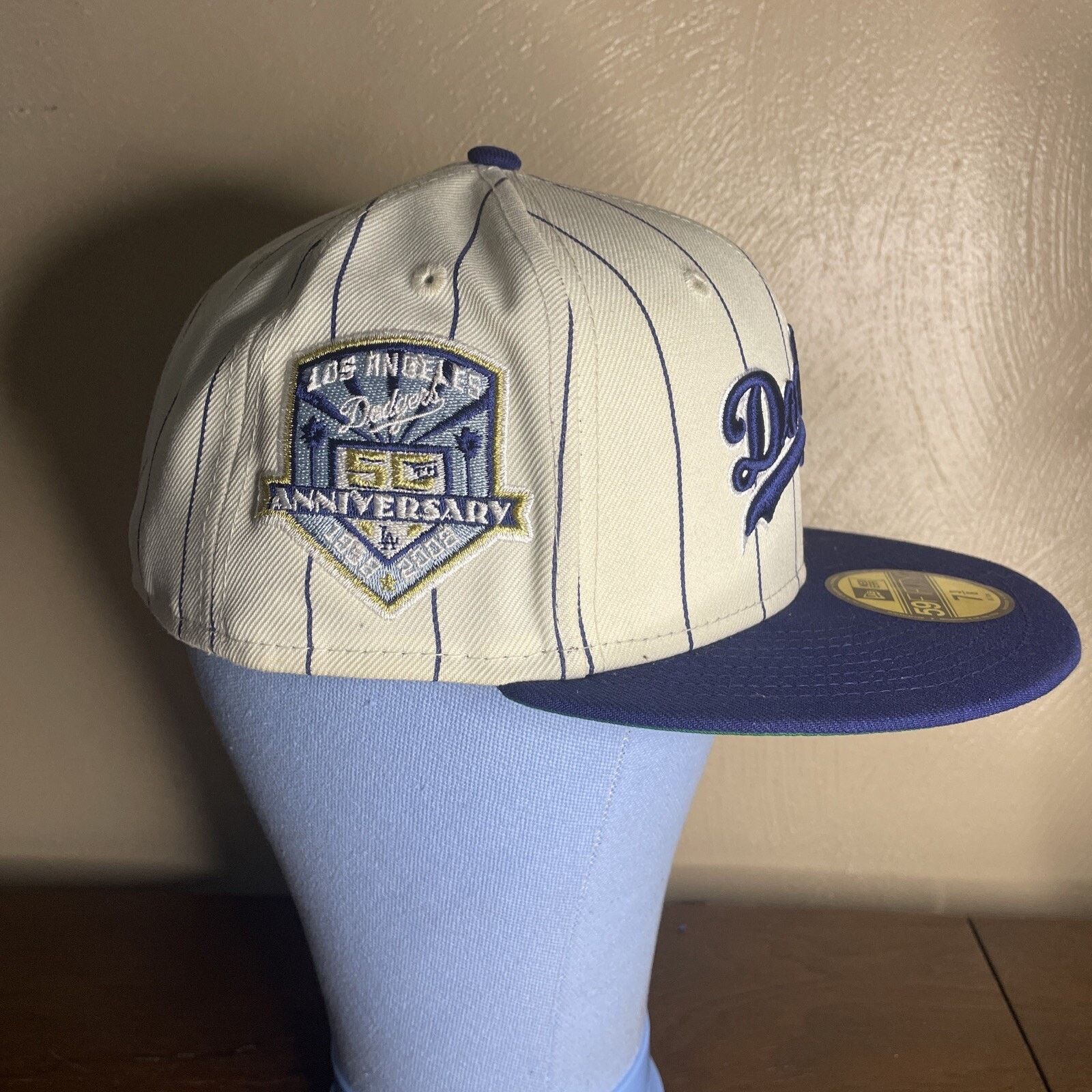 New Era LA Dodgers NewEra 5950 Off White Pinstripe Script Hat 7 3/8 Size ONE SIZE - 4 Thumbnail