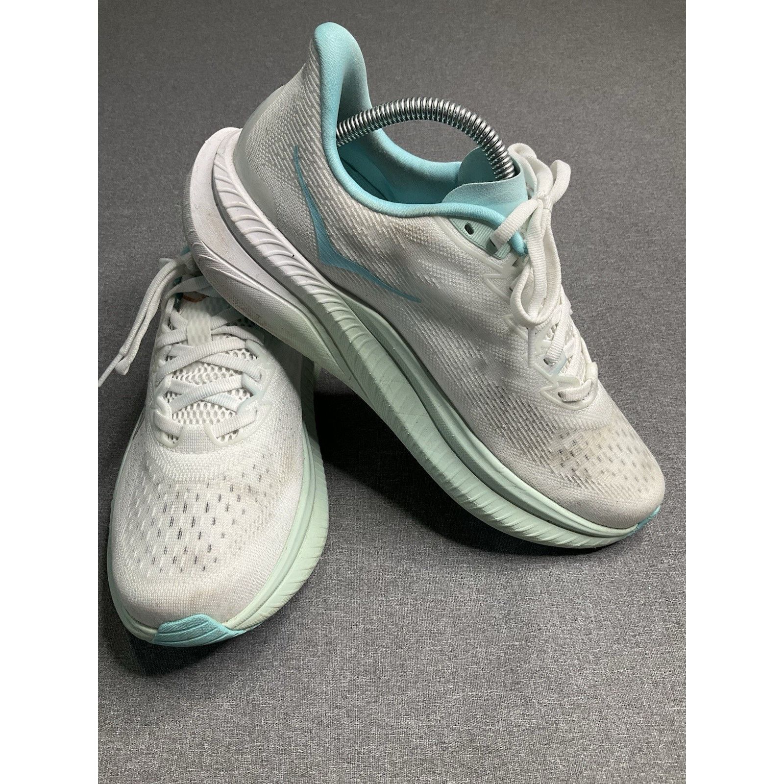 Hoka Size 9.5 - Hoka One One HOKA Mach 6 Frost Aqua Size US 9.5 / IT 39.5 - 6 Thumbnail