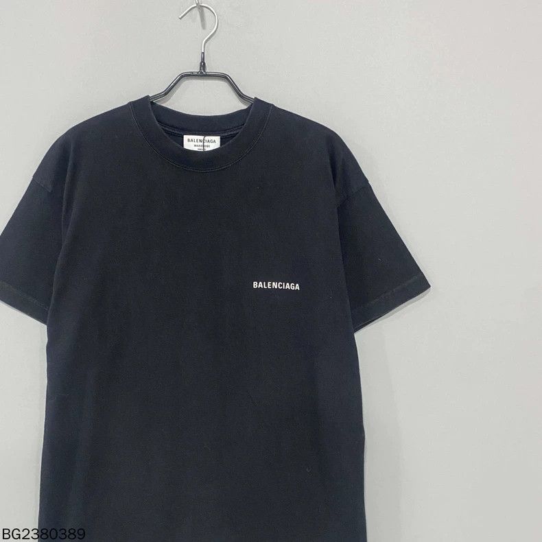 Balenciaga Balenciaga Black Front and Back Letter Logo Short Sleeve Size US S / EU 44-46 / 1 - 2 Thumbnail