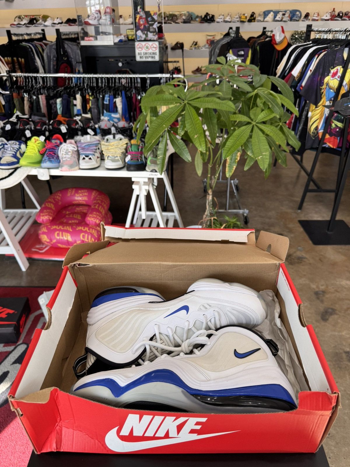 Nike Nike Air Penny 5 Orlando Home Size 12 (2020) Size US 12 / EU 45 - 10 Thumbnail