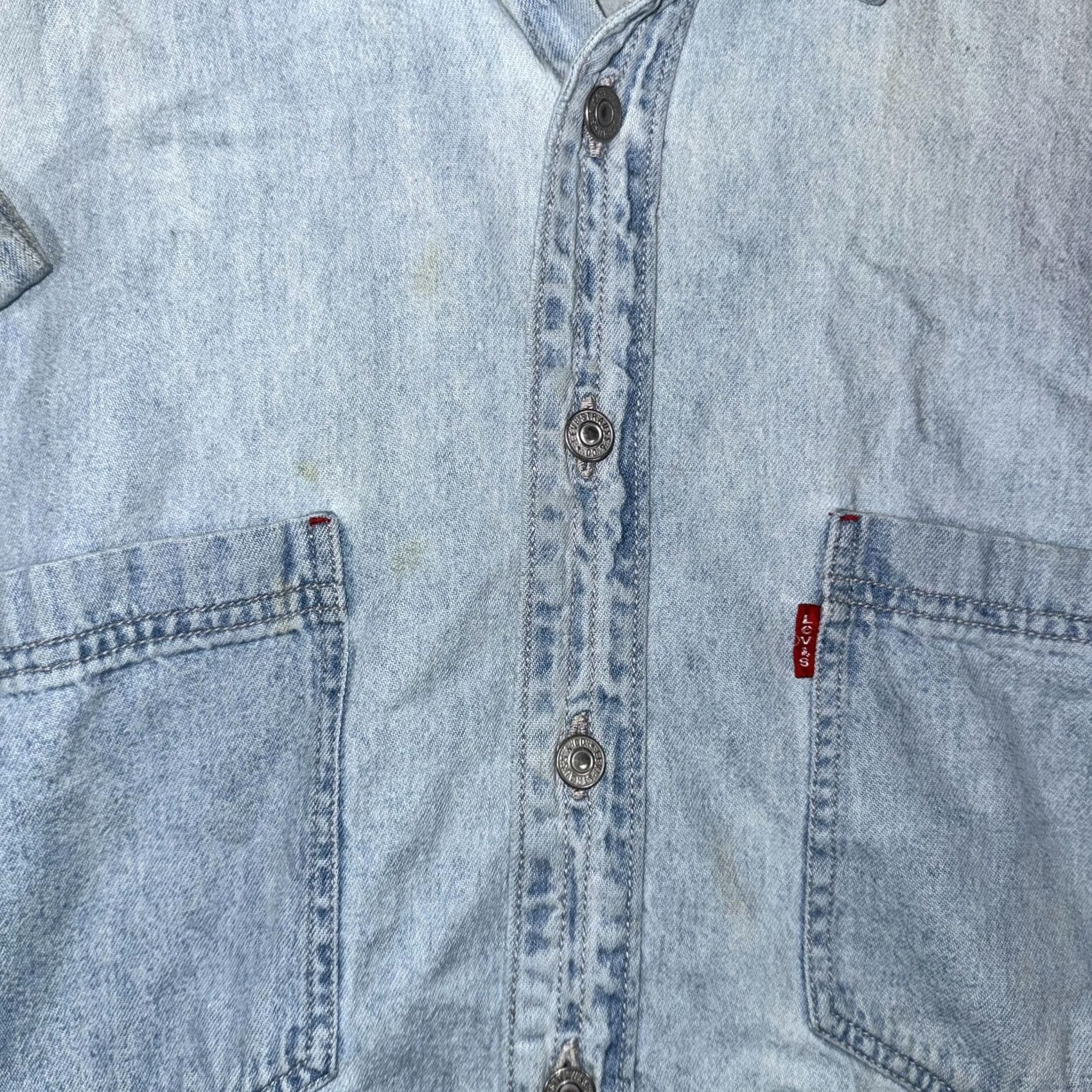 Levi's VINTAGE Levi's Light Wash Distressed Denim Shirt Mens M Long Sleeve Button-Up Collar Pocket 100% Cotton Blue Size US M / EU 48-50 / 2 - 7 Thumbnail