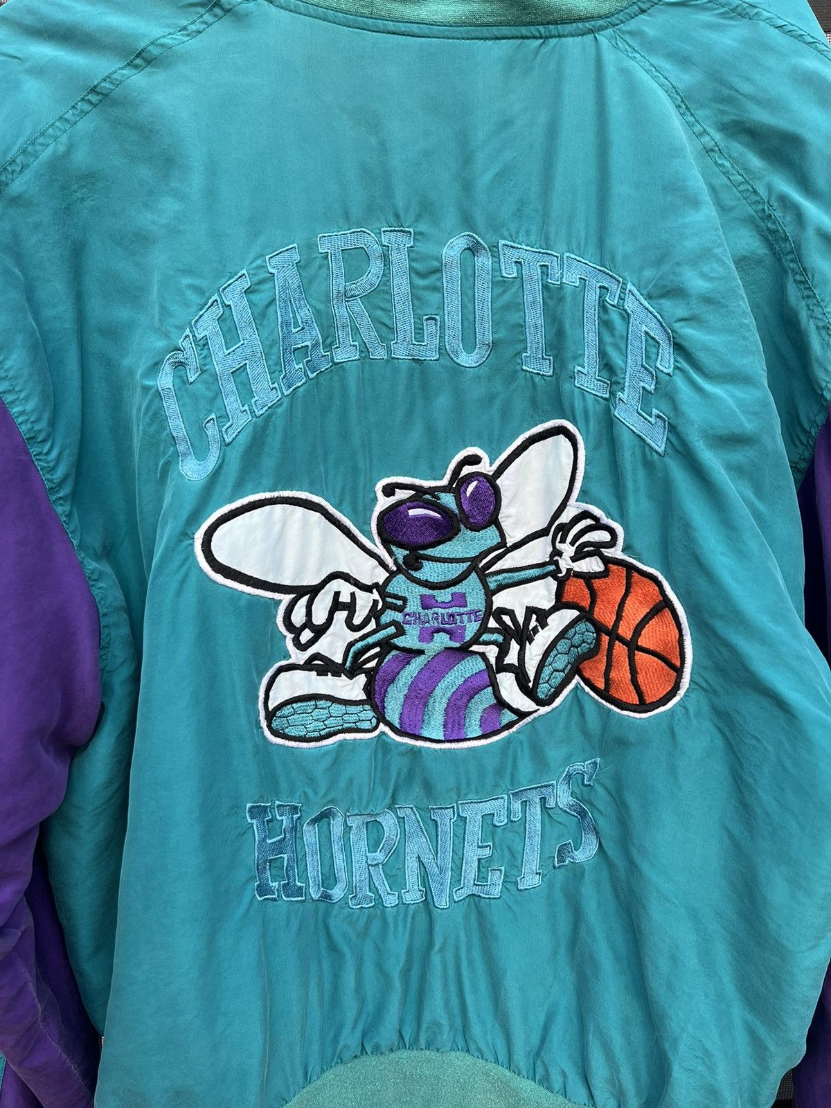 Starter × Vintage Vintage 90s Silk Charlotte Hornets Bomber Jacket Size US XL / EU 56 / 4 - 6 Thumbnail