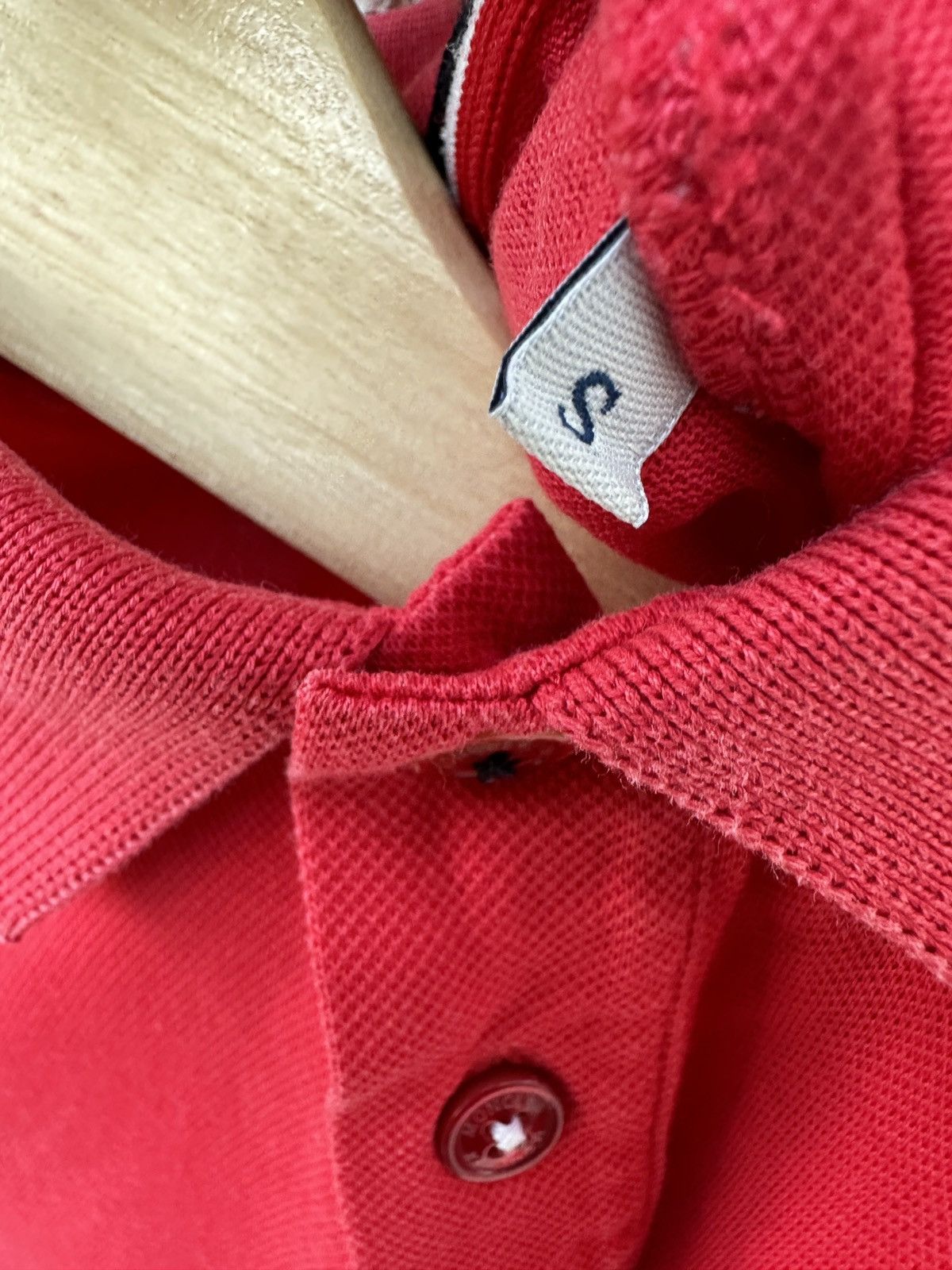 Moncler moncler red logo polo shirt Size S / US 4 / IT 40 - 5 Thumbnail
