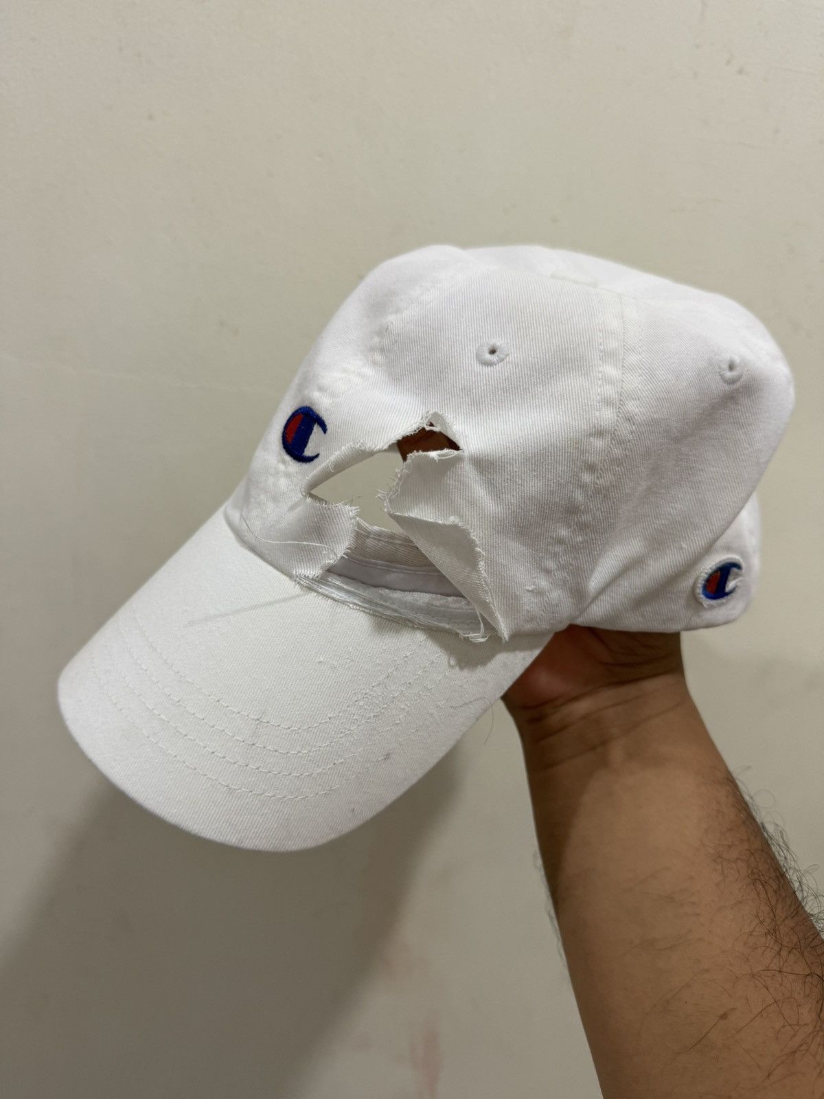 Champion My Cat Bite This Hat Size ONE SIZE - 2 Thumbnail