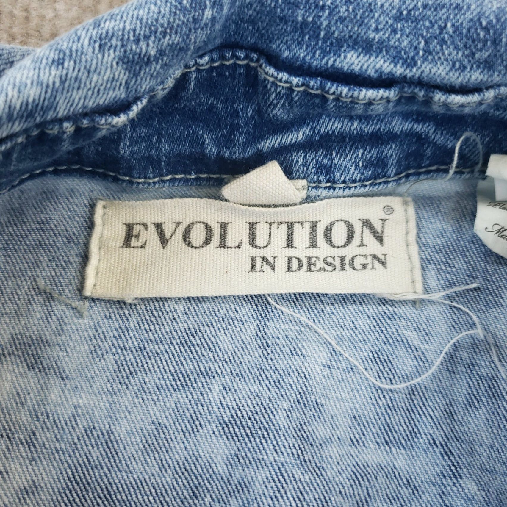 Vintage Evolution In Design Blue Acid Wash Paint Denim Jacket Youth XL 18-20 Long Sleeve Button Down Casual Kids Size US XL / EU 56 / 4 - 5 Thumbnail