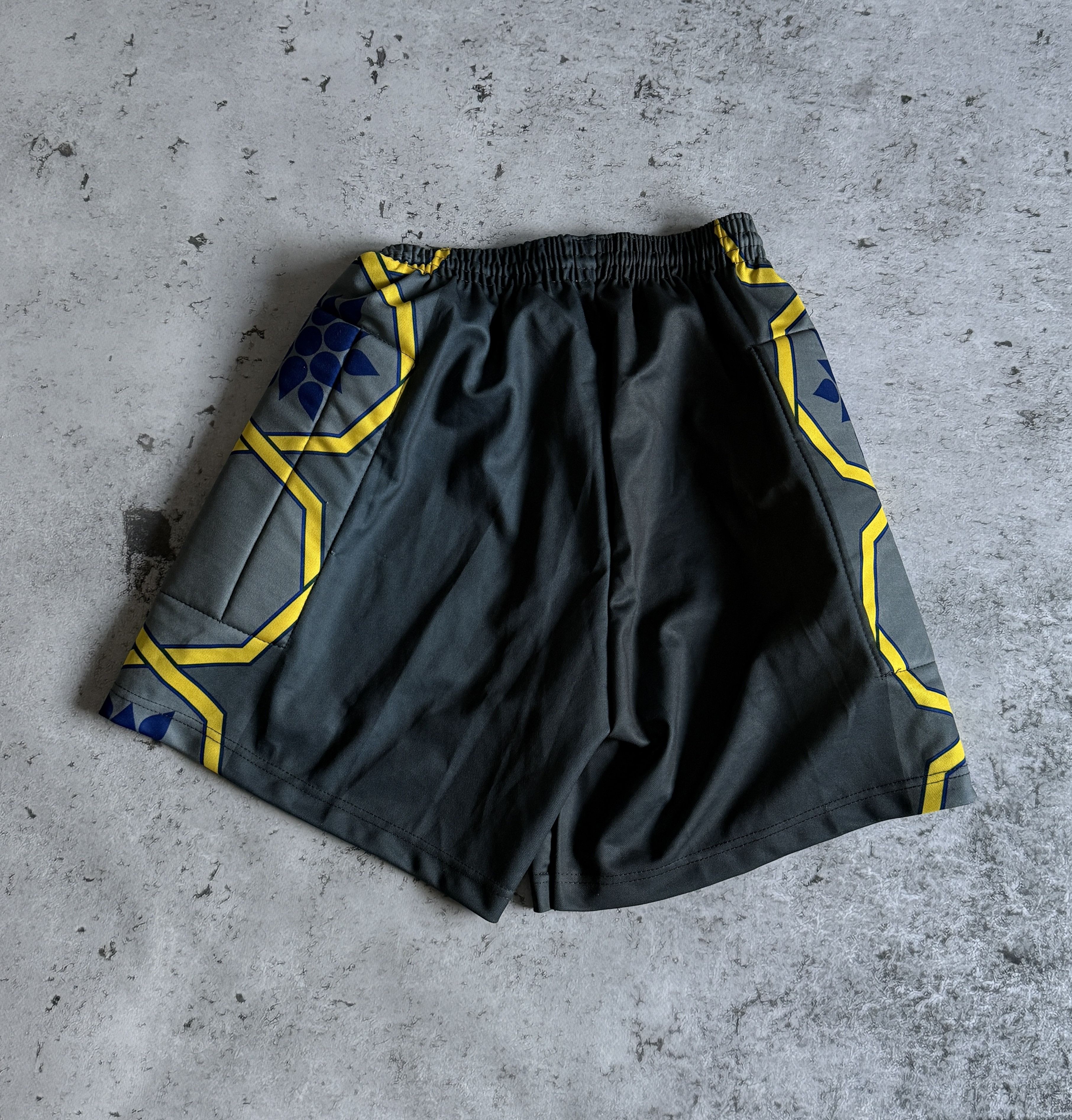 Puma PUMA GOALKEEPER SHORTS VINTAGE 2000'S Size US 28 / EU 44 - 7 Thumbnail