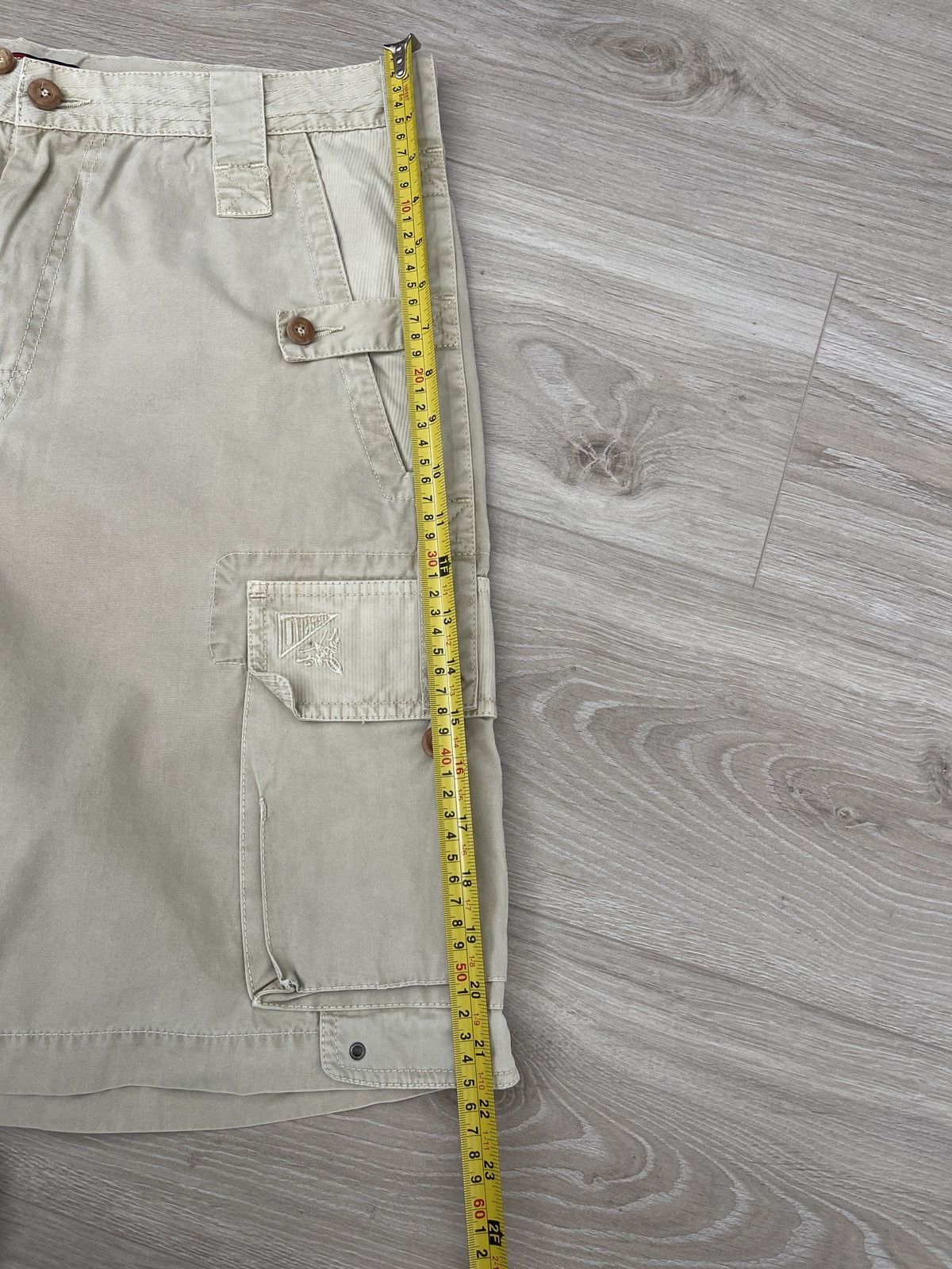 Diesel 🔥Vintage Diesel cargo shorts size 33 beige Size US 33 - 11 Thumbnail