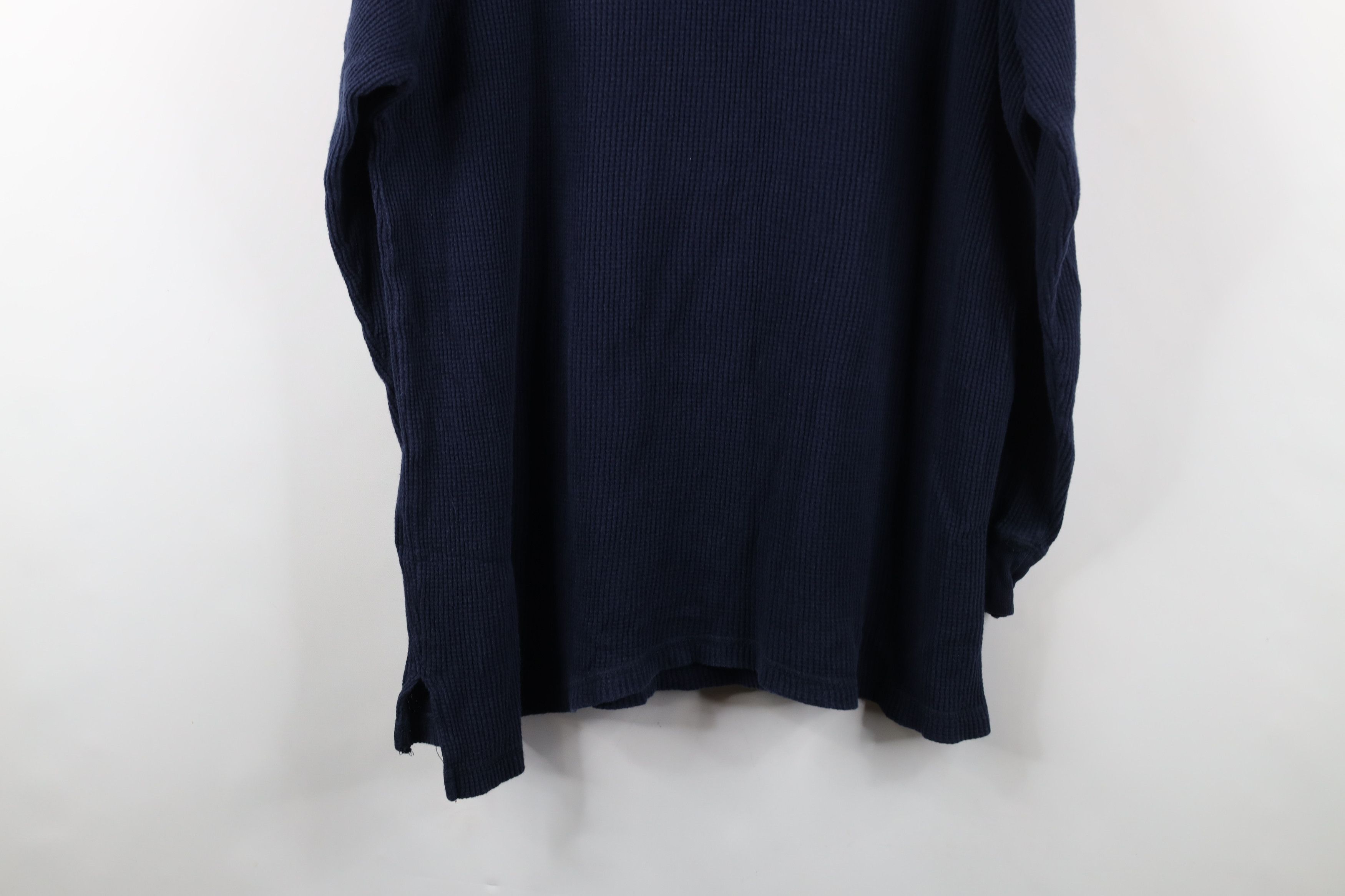 Vintage Vintage 90s Streetwear Thermal Waffle Knit Henley T-Shirt Size US M / EU 48-50 / 2 - 12 Thumbnail
