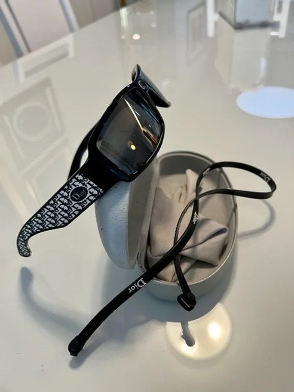 Dior Christian Dior Sunglasses Rubber 90s New Pop Shield Vintage Size ONE SIZE - 1 Thumbnail