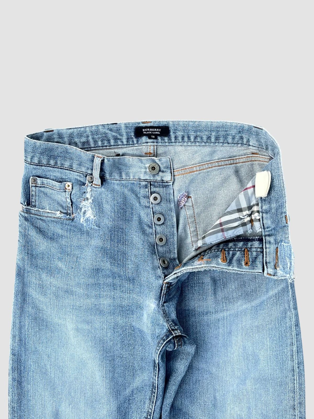 Burberry Burberry Black Label Blue Washed Jeans Size US 29 - 10 Thumbnail