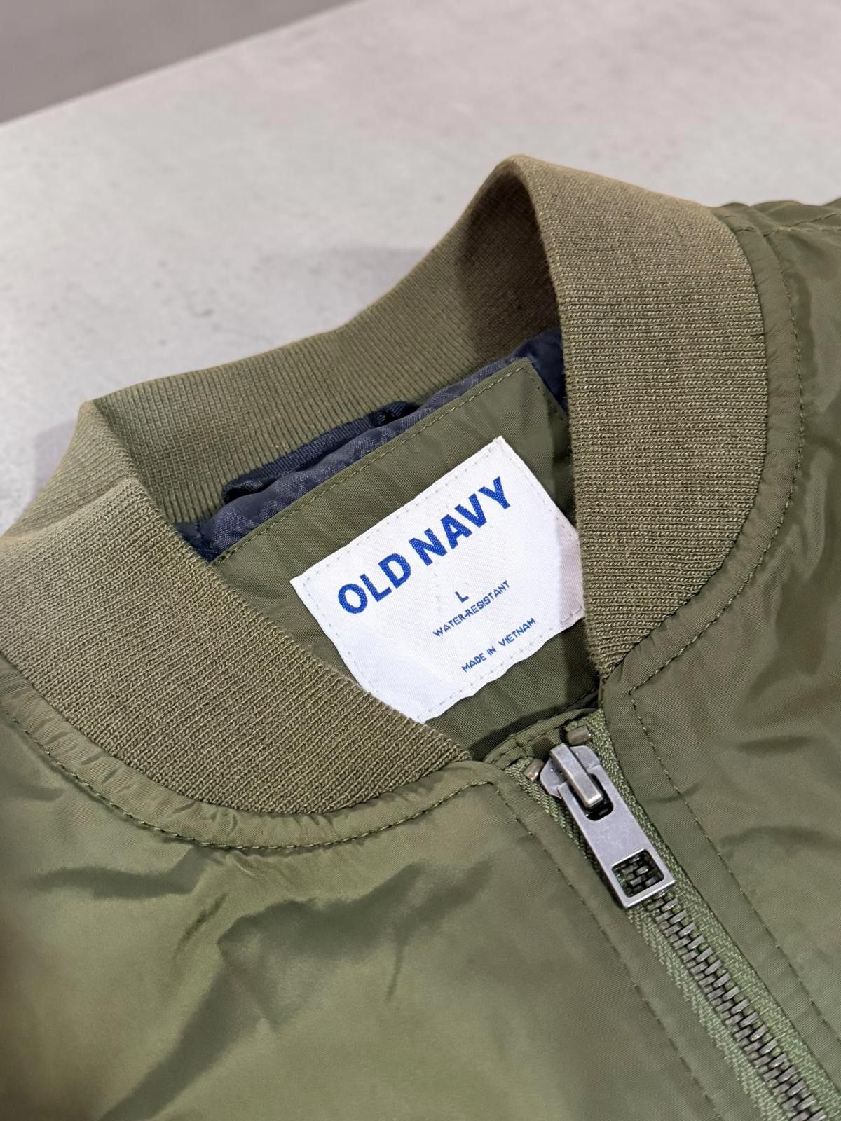 Old Navy Olive Green Bomber Jacket Size US L / EU 52-54 / 3 - 7 Thumbnail