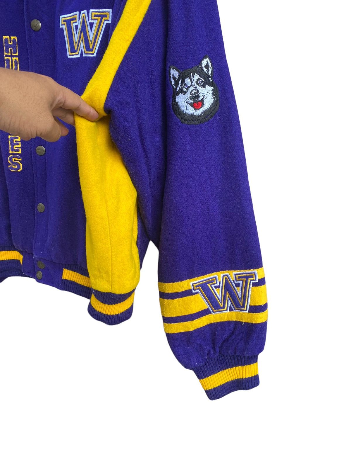 Nutmeg Vintage Nutmeg Washington Huskies Campri Jacket Size US XL / EU 56 / 4 - 4 Thumbnail