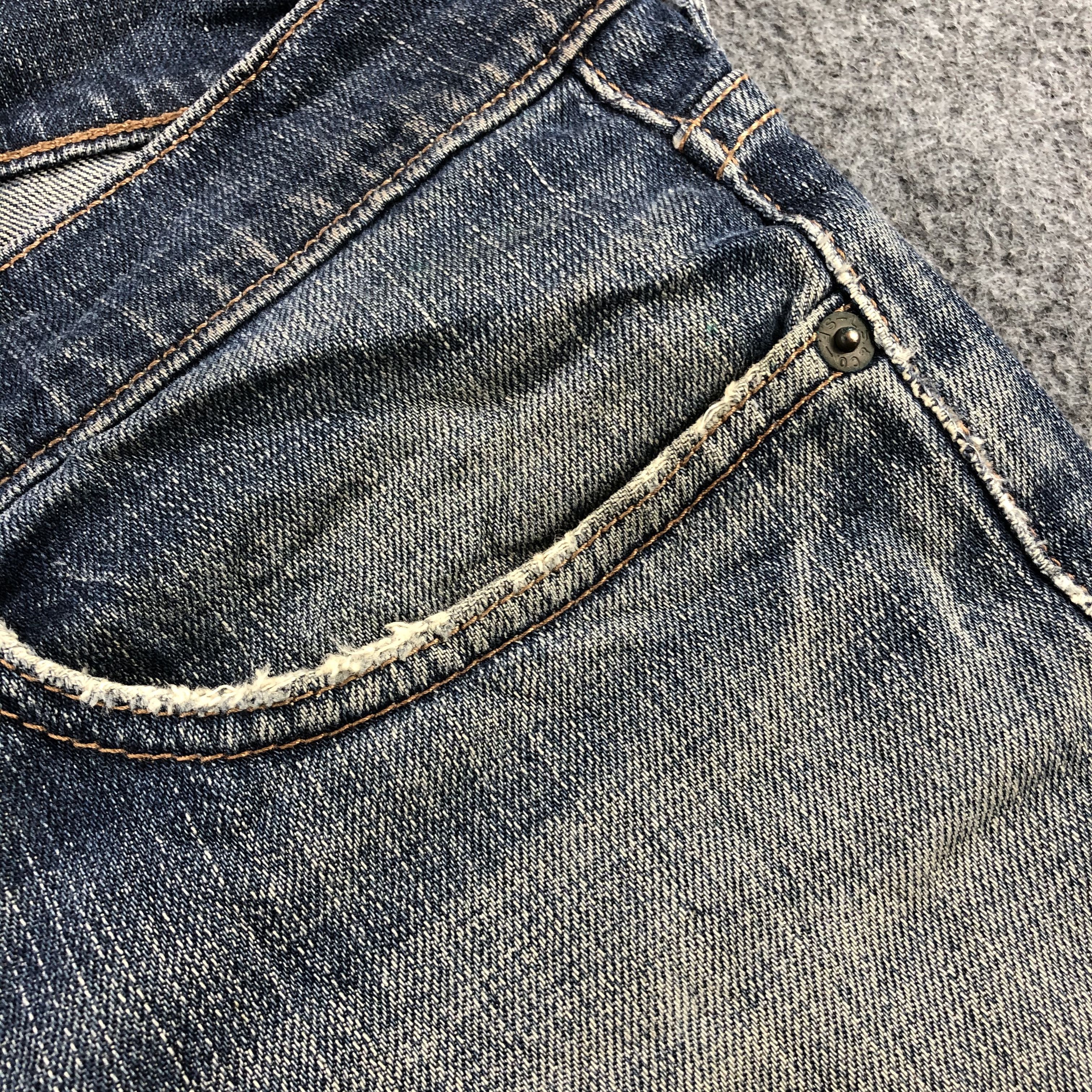 Levi's Vintage Blue Wash Levis Jeans-J2209 Size US 32 / EU 48 - 9 Thumbnail