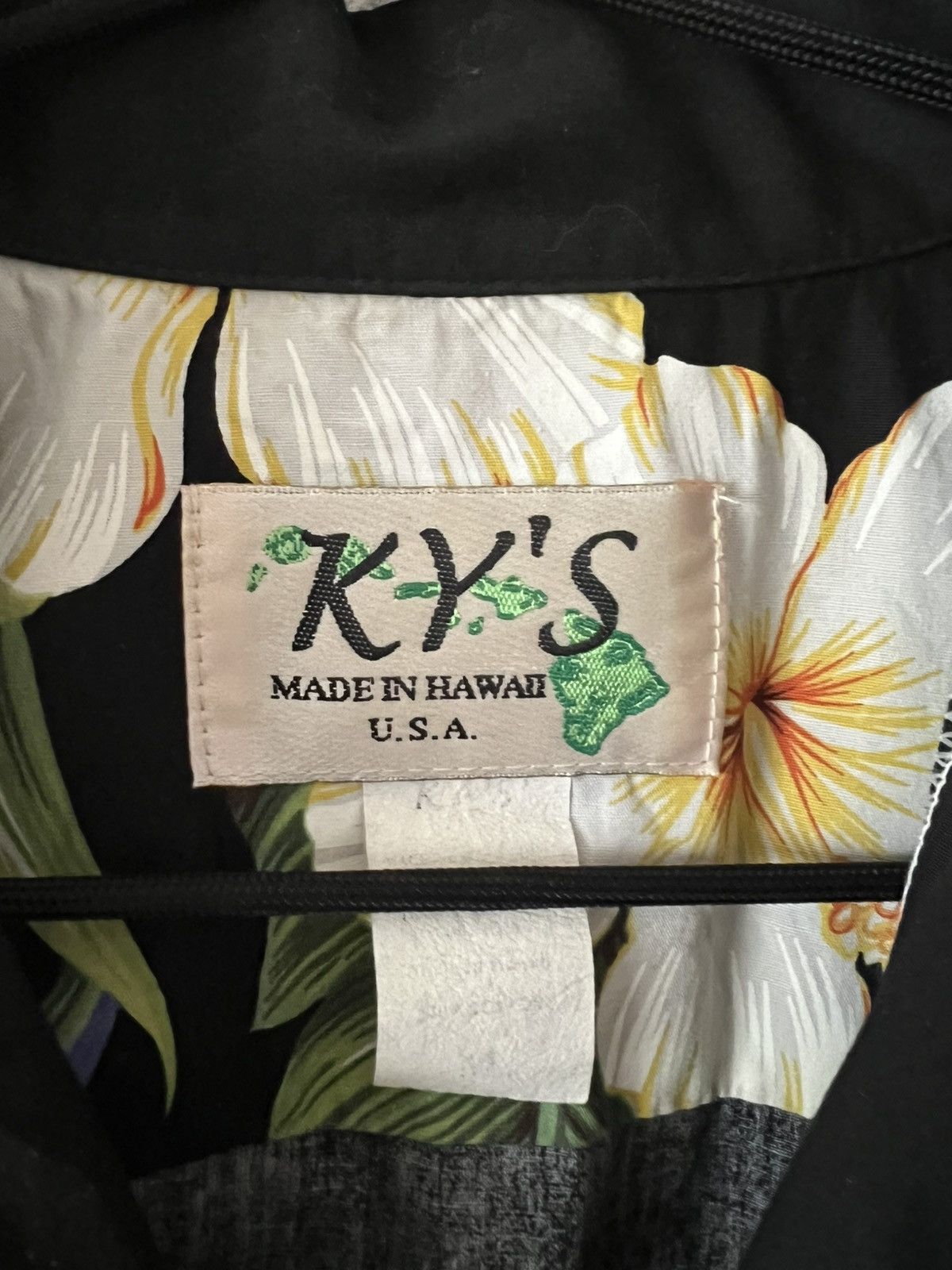 Vintage 90S KYS Crazy Big Logo Floral Hawaiian Style Button Up Shirt Size US M / EU 48-50 / 2 - 10 Thumbnail