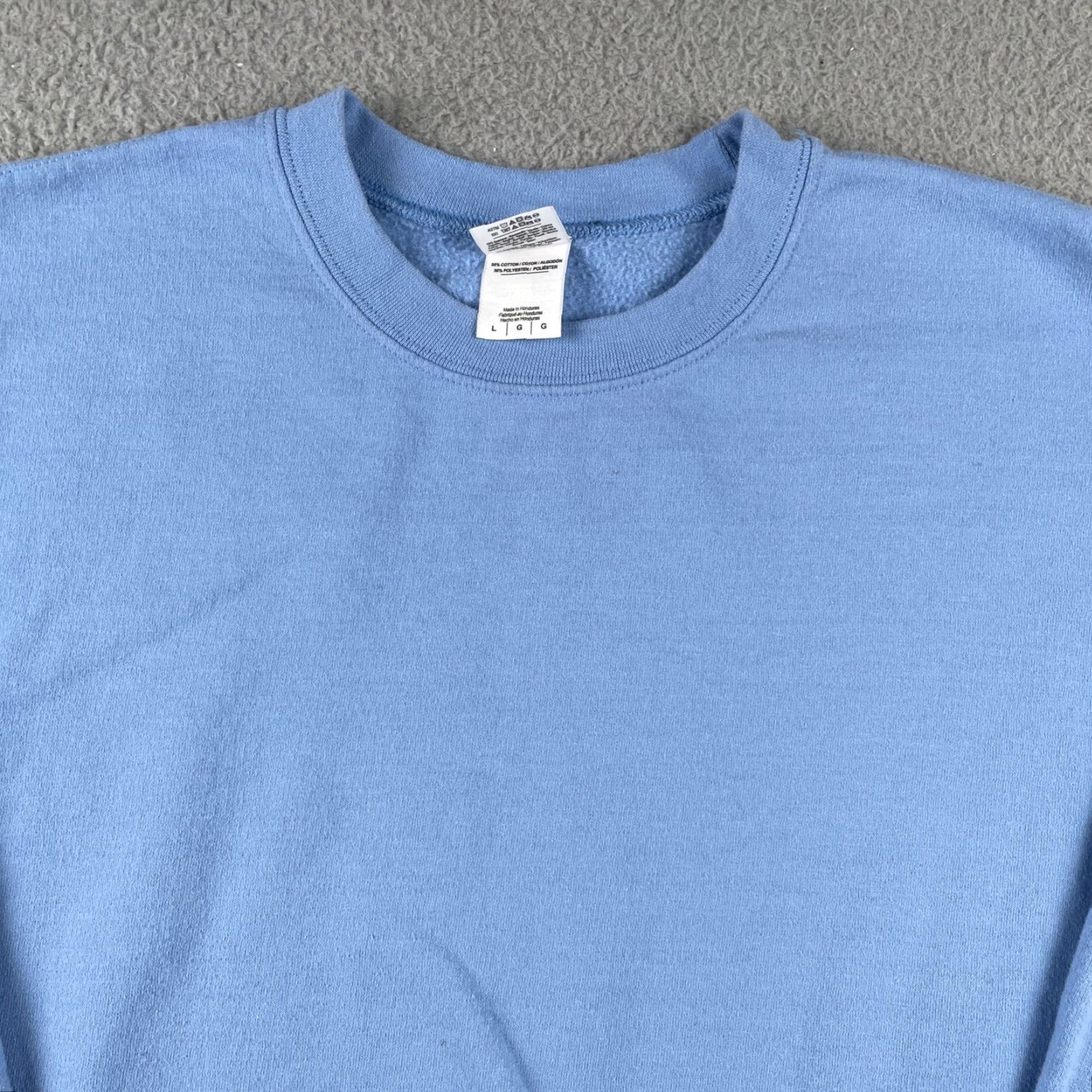 Gildan VINTAGE Gildan Heavy Blend Sweatshirt Blue L Mens Pull Over Solid Periwinkle Blue 80s 90s Mens Size US L / EU 52-54 / 3 - 2 Thumbnail