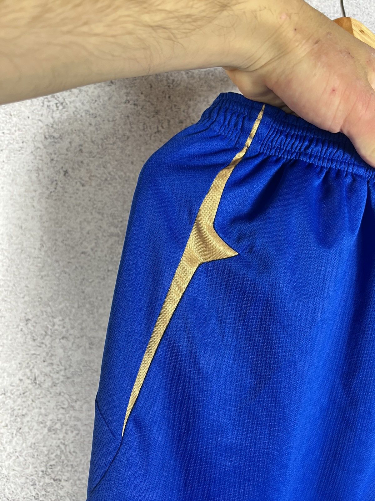 Umbro Vintage FC Chelsea Umbro 2005-2006 Football Shorts Soccer Size US 36 / EU 52 - 5 Thumbnail