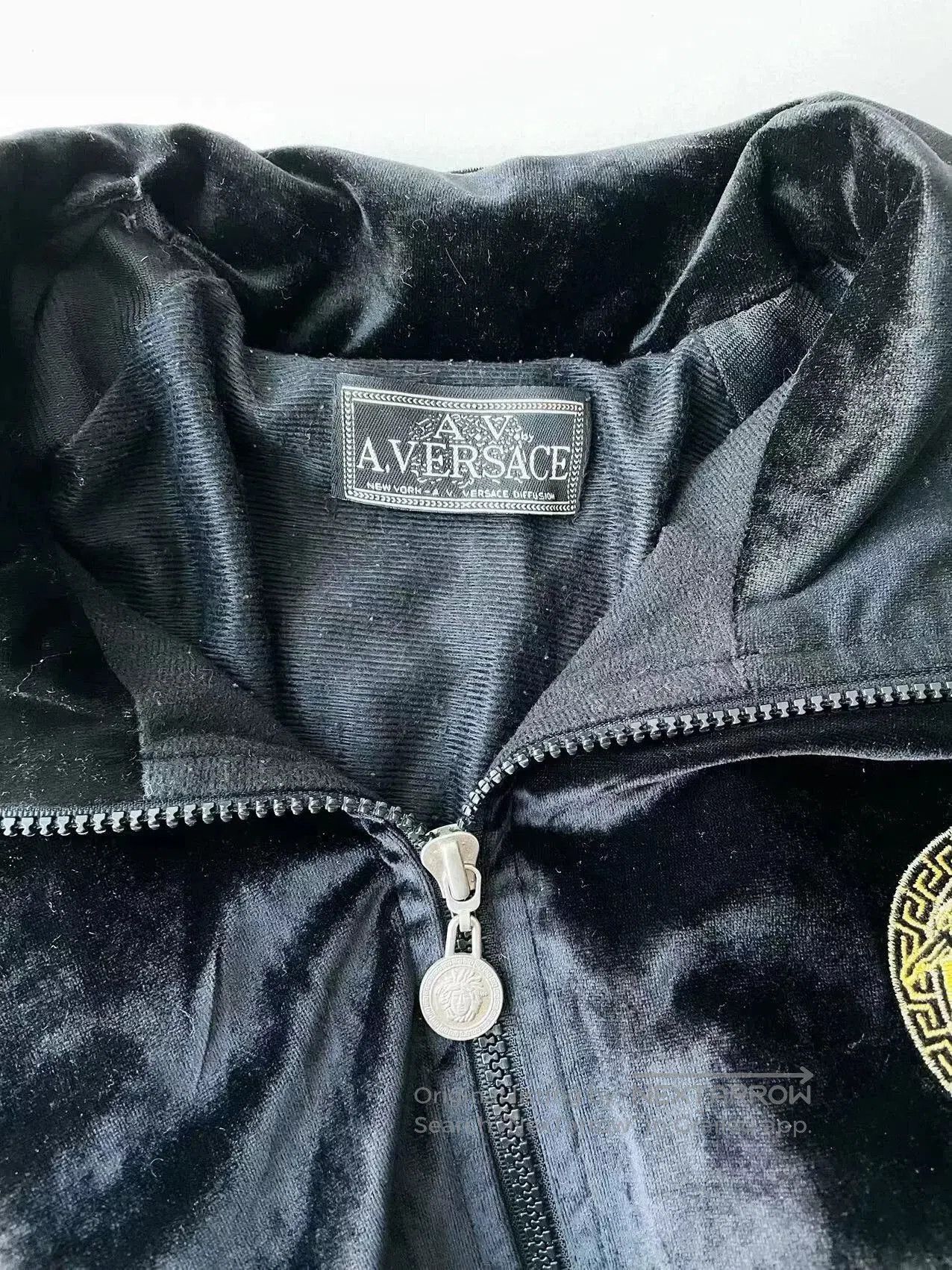 Versace Versace 90s Medusa Velvet Sweatshirt. Size US M / EU 48-50 / 2 - 5 Thumbnail