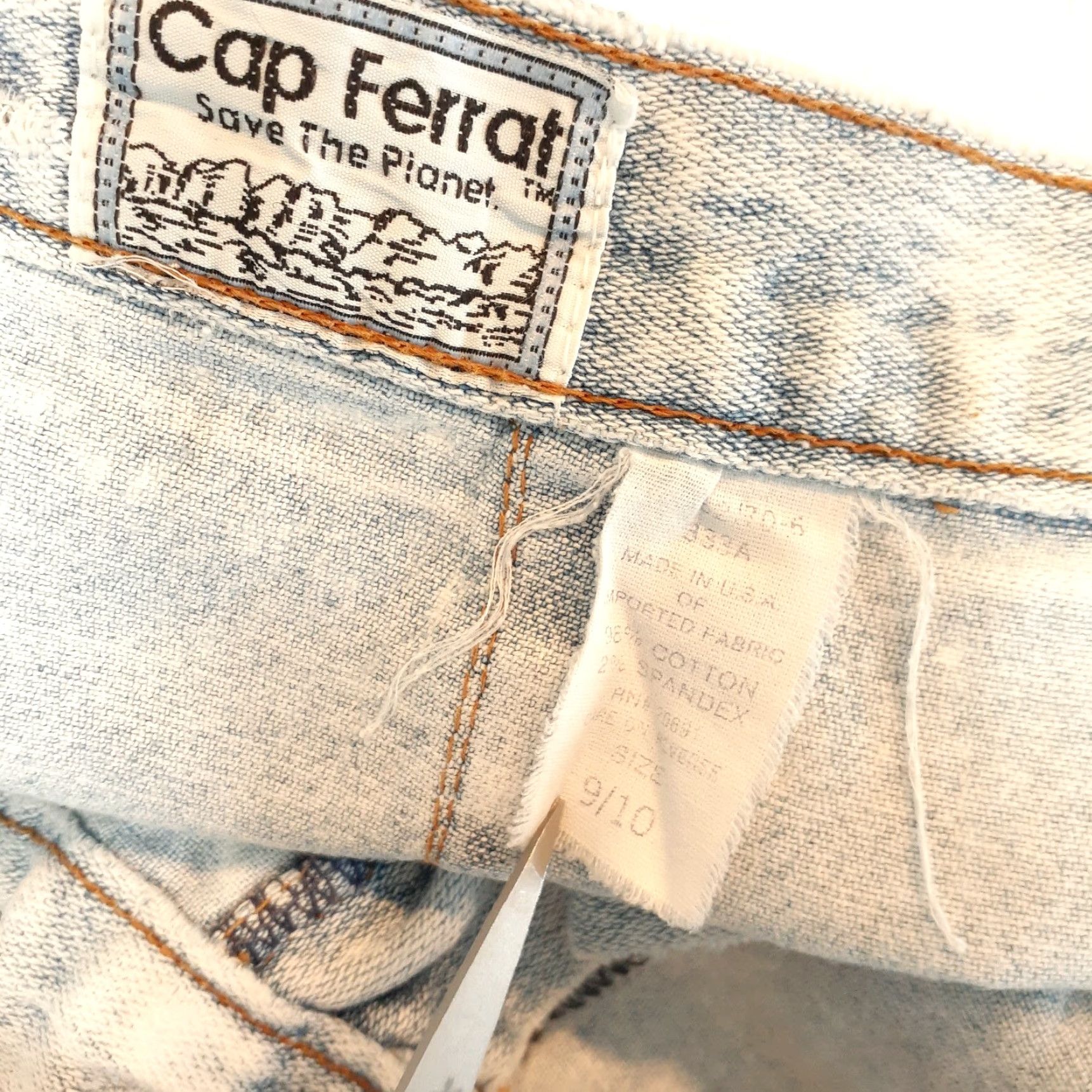 Vintage VINTAGE Cap Ferrat Denim Capri Jeans Womens Regular 26 26x16 Acid Wash High Waist Distressed Blue 90s Style Girls/Mens? Size 26" / US 2 / IT 38 - 4 Thumbnail