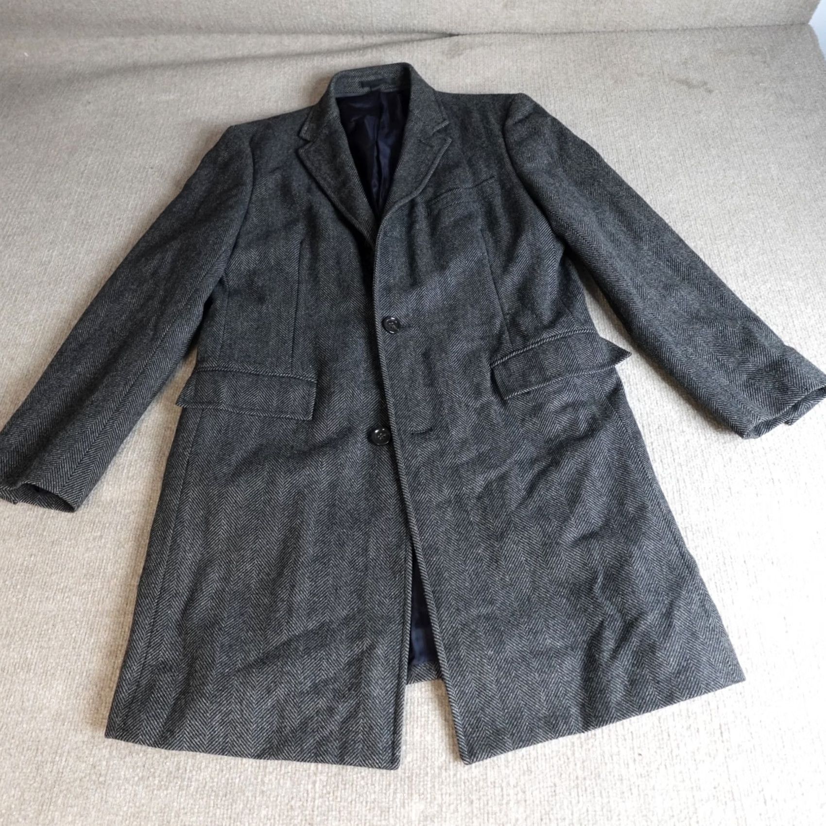 J.Crew J.CREW Mens Topcoat 40S Gray Herringbone Moon Tweed 03358 Coat Wool Tweed Overcoat Long Fall Winter Mens Size US XXS / EU 40 - 2 Thumbnail