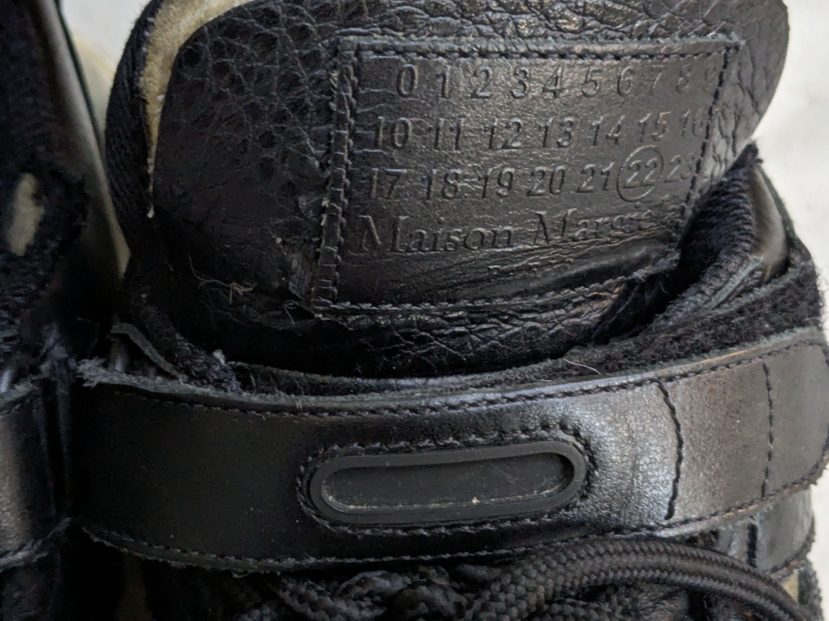Maison Margiela Maison Margiela Retrofit Black 9 42 Sneakers Leather Size US 9 / EU 42 - 3 Thumbnail