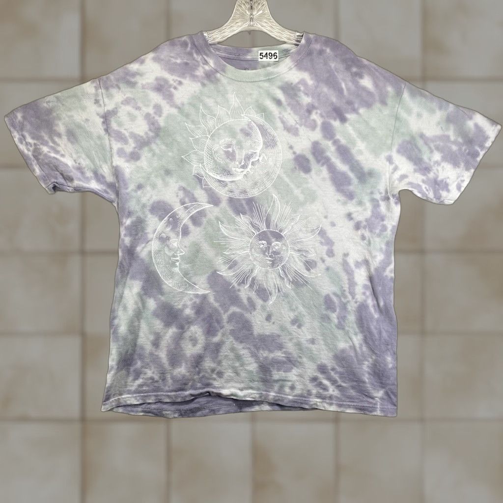 Vintage VINTAGE Desert Dreamer Women's T-Shirt Boxy Fit Summer Tie Dye Purple White Short Sleeve Moon Sun Boho Casual Size L / US 10 / IT 46 - 1 Thumbnail