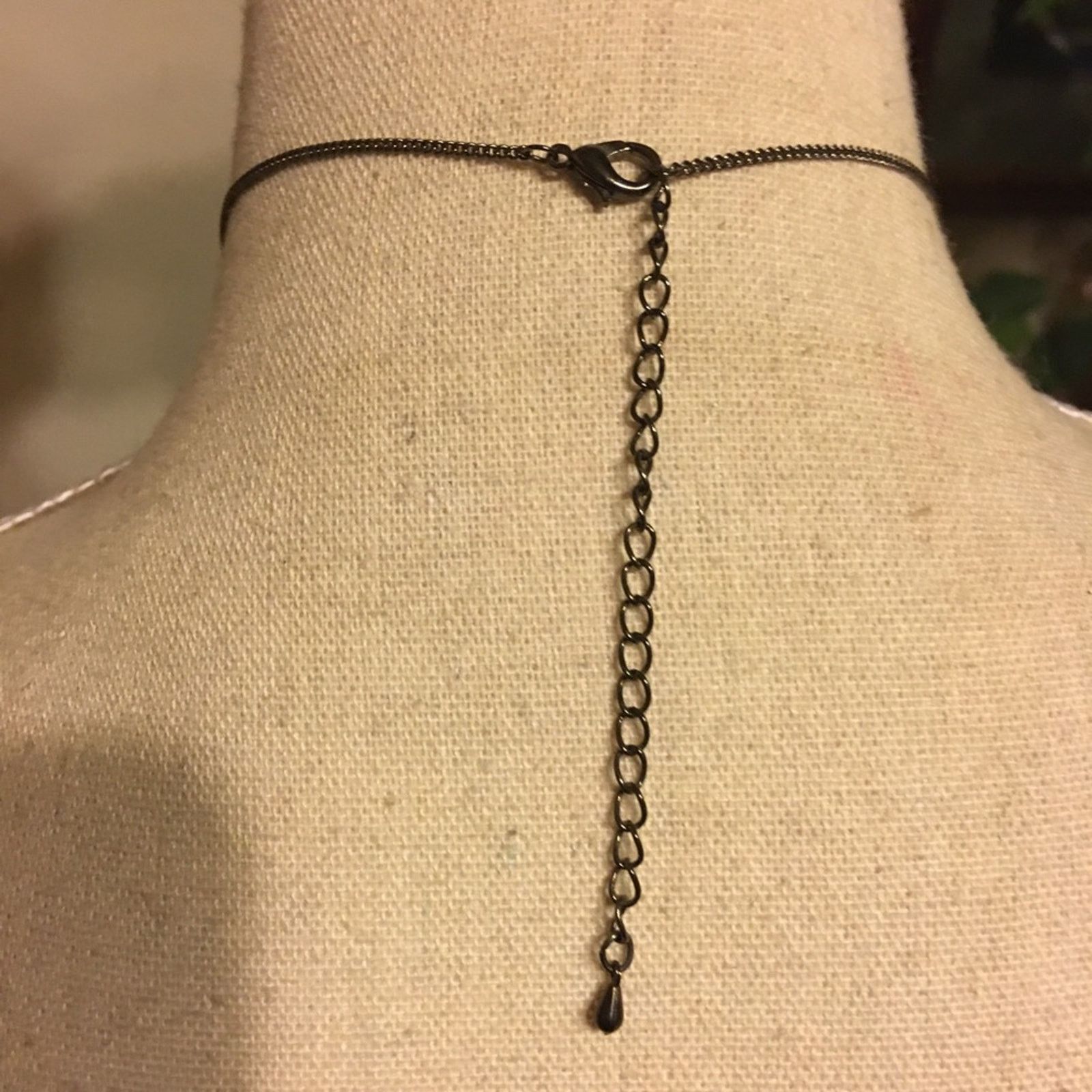 Vintage Vintage purple crystal cube gunmetal necklace Size ONE SIZE - 8 Thumbnail