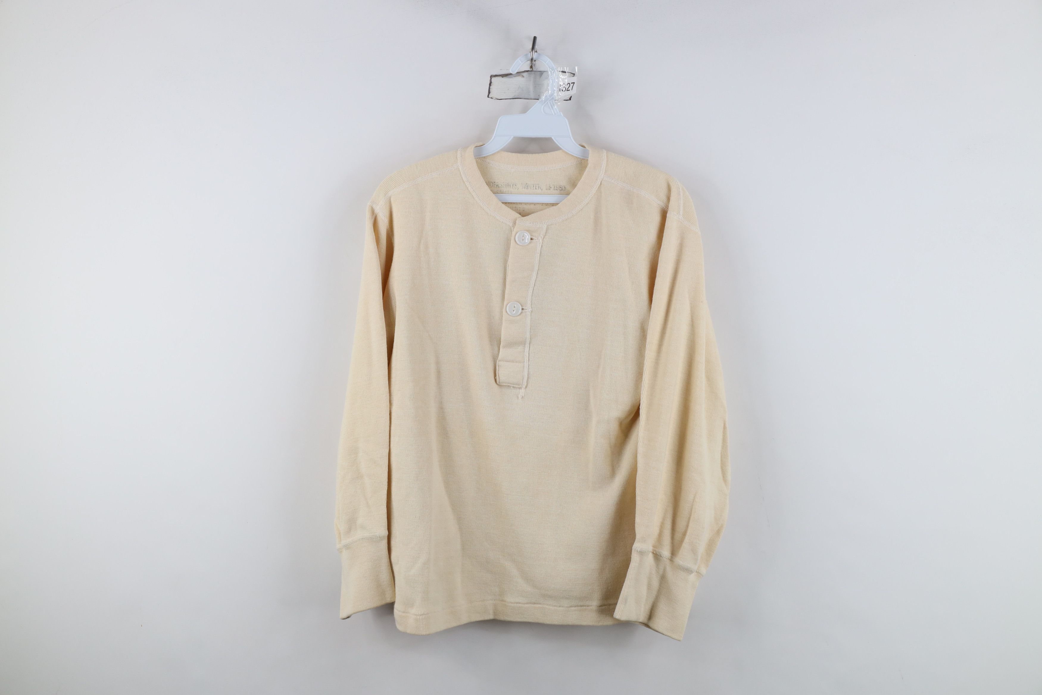 Vintage Vintage 50s Korean War Winter Undershirt Henley T-Shirt USA Size US S / EU 44-46 / 1 - 1 Thumbnail