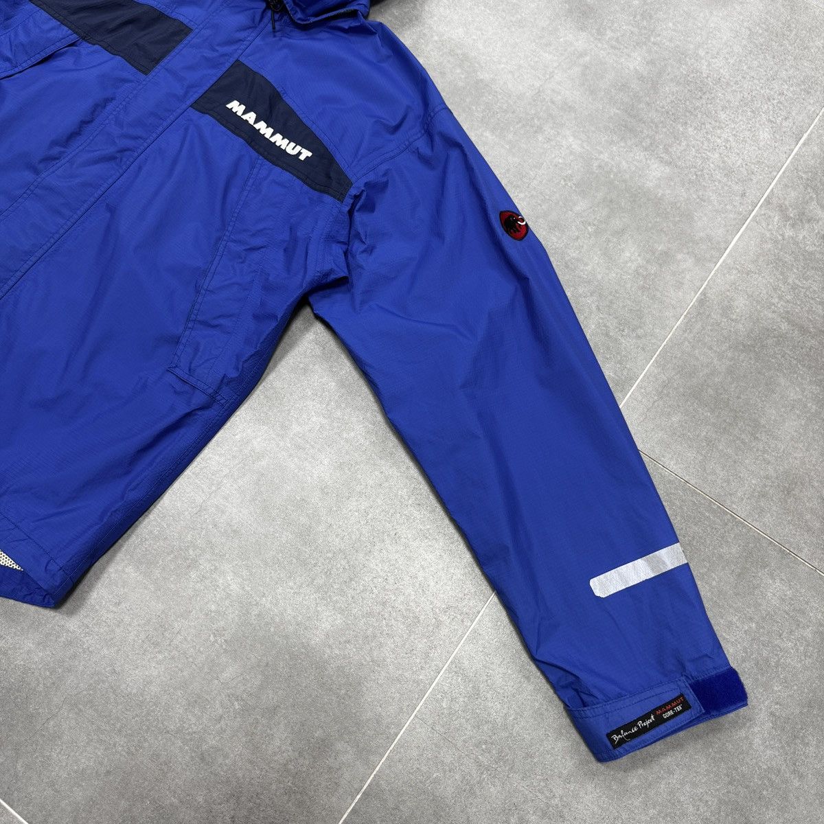 Mammut Vintage Mammut Balance Project Gore-Tex Men Raincoat Jacket Size US M / EU 48-50 / 2 - 7 Thumbnail