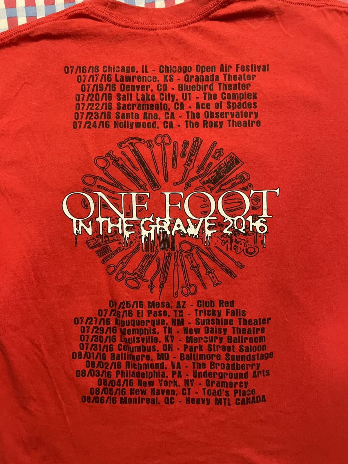 Other Vintage 2016 Carcass One foot in the grave tour shirt Size US L / EU 52-54 / 3 - 5 Thumbnail